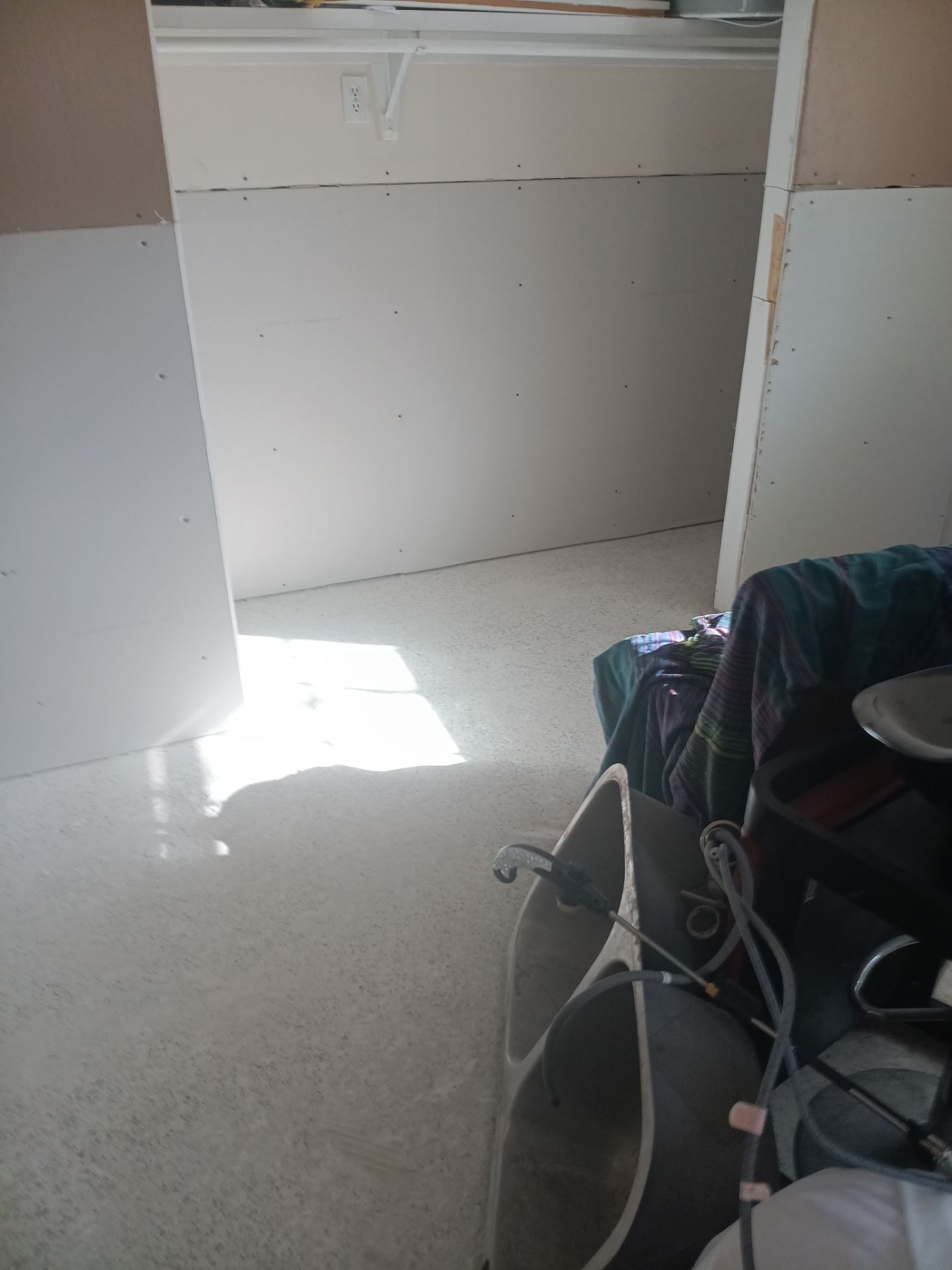 Mold Remediation + Reconstruction Bradenton by Ampm Restoration Services 