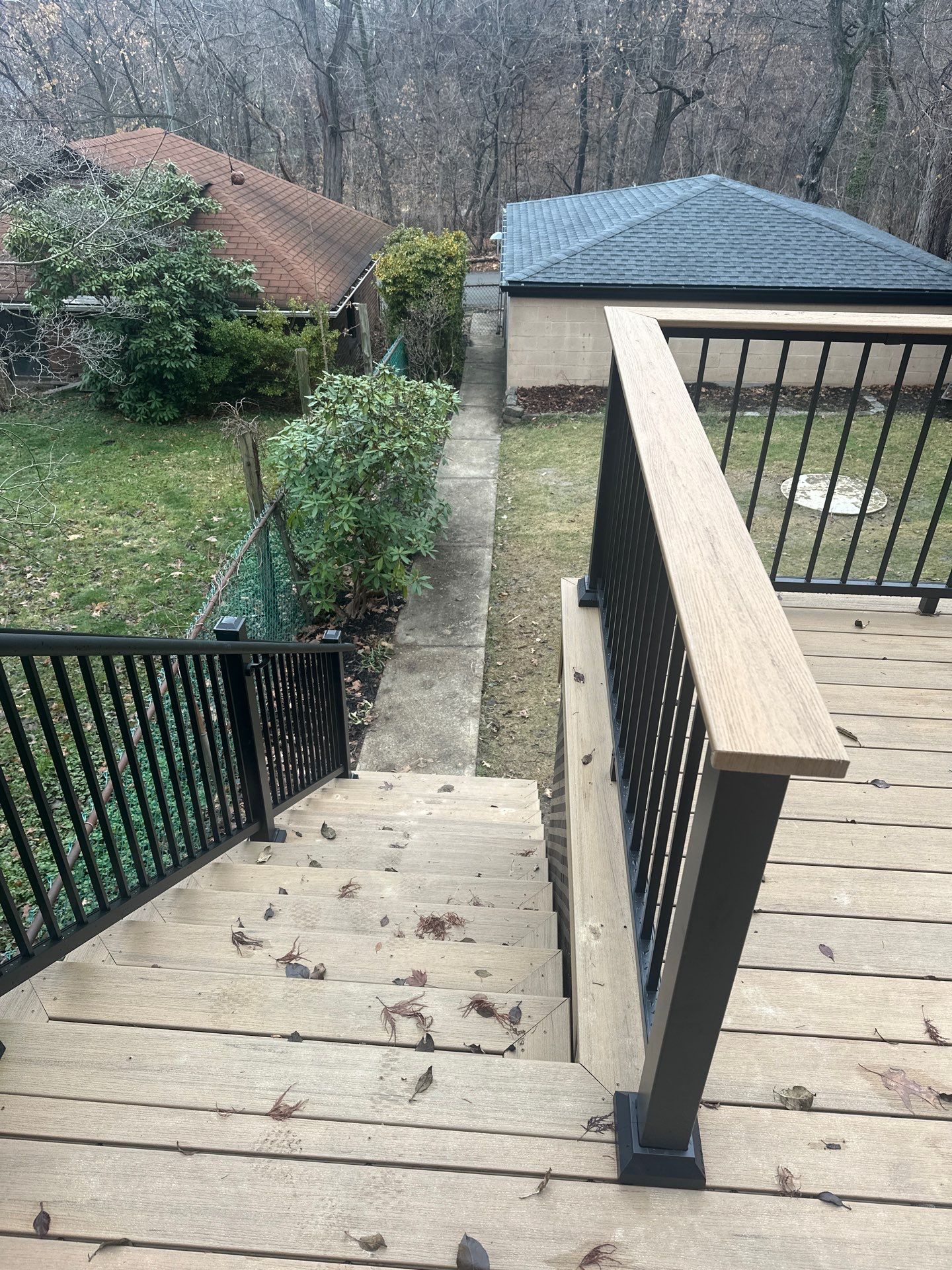 Deck by Cousins Roofing Siding & Decks