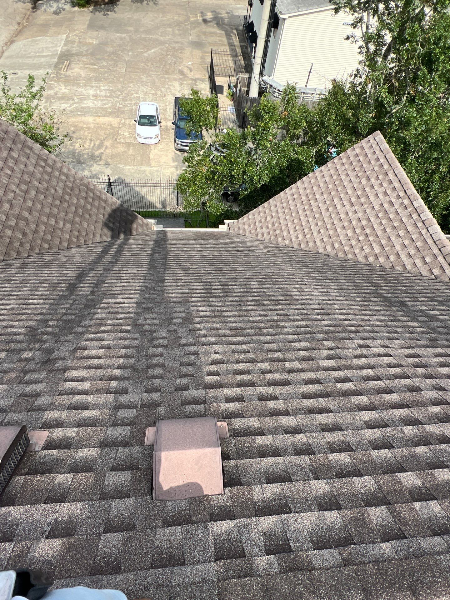 Hail Damage using Owen's Corning Duration (Lifetime) Shingles by Roof Repair Company
