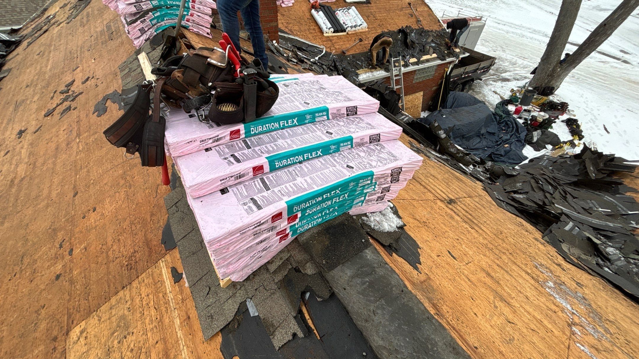 Roof Replacement using Owens Corning Duration Flex by 180 Contractors