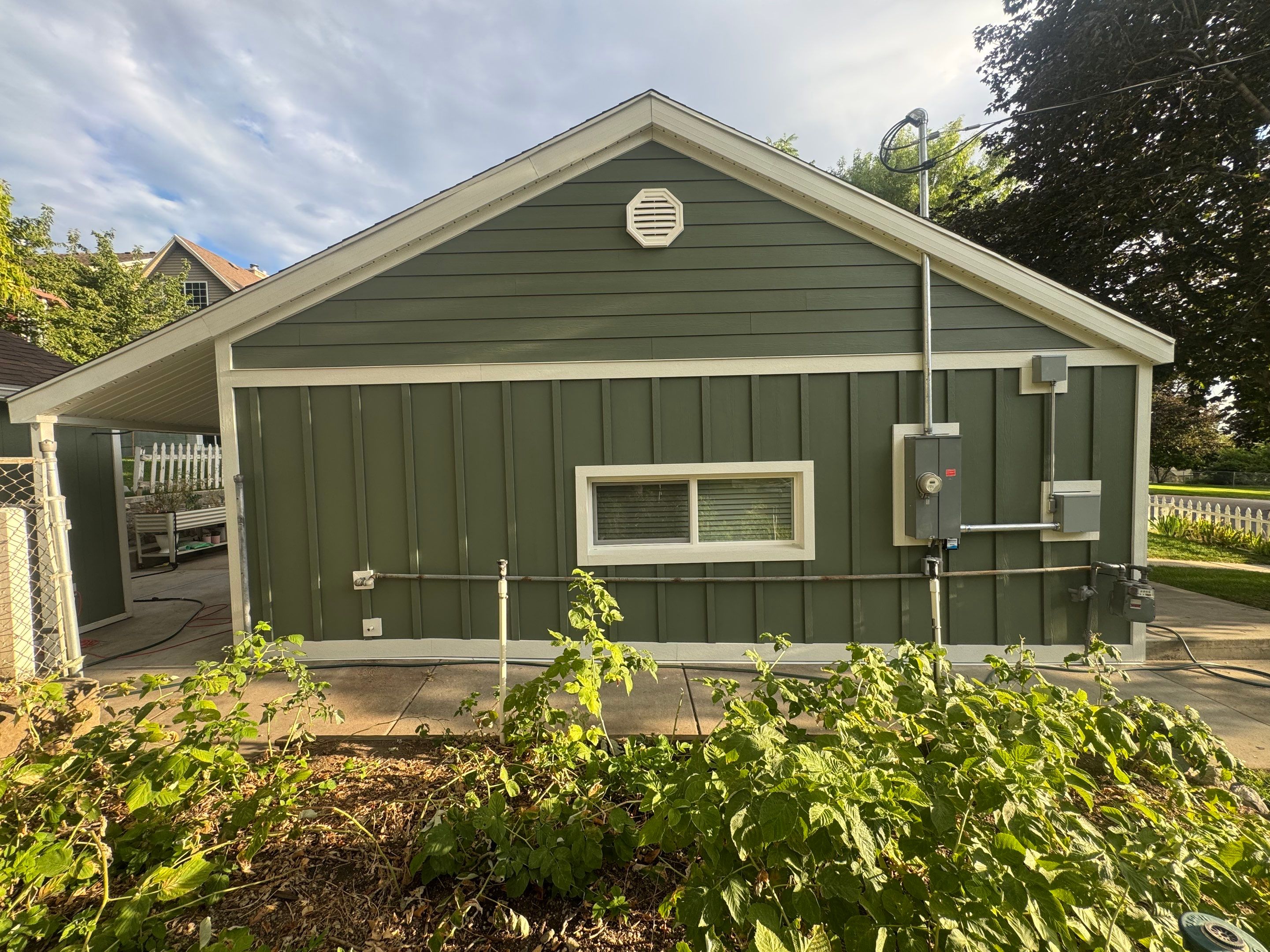 Farmington | Custom Hardie Mixed Siding | Thyme Green & White by Ideal Siding Utah