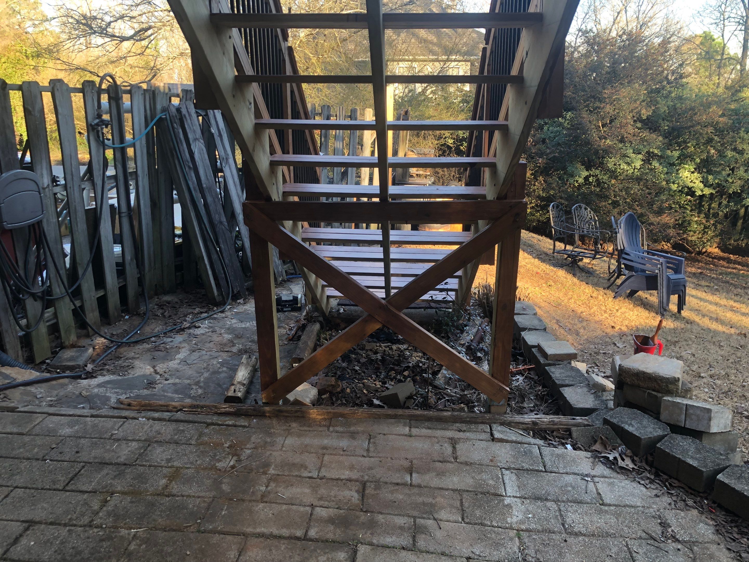 Balmoral Estates Screened Deck  by Pillar and Pine