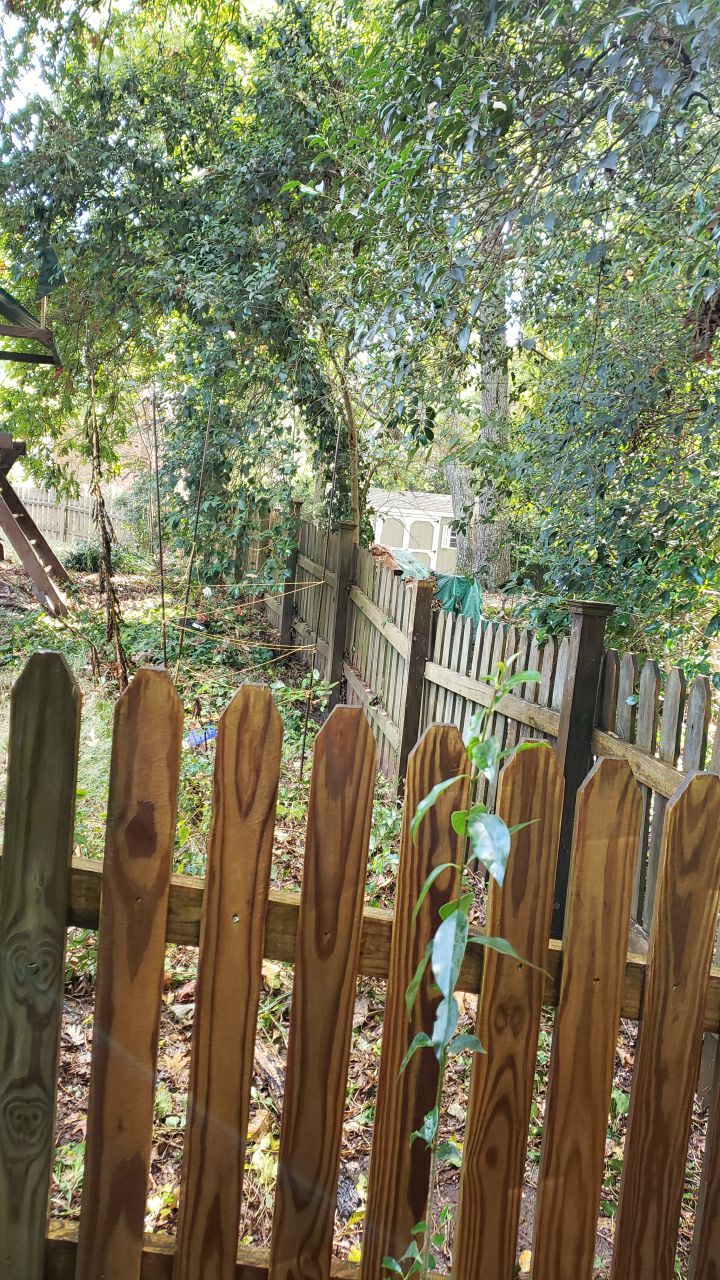 Fence Cleaning in Mathews by G&H Home Tech Pros LLC
