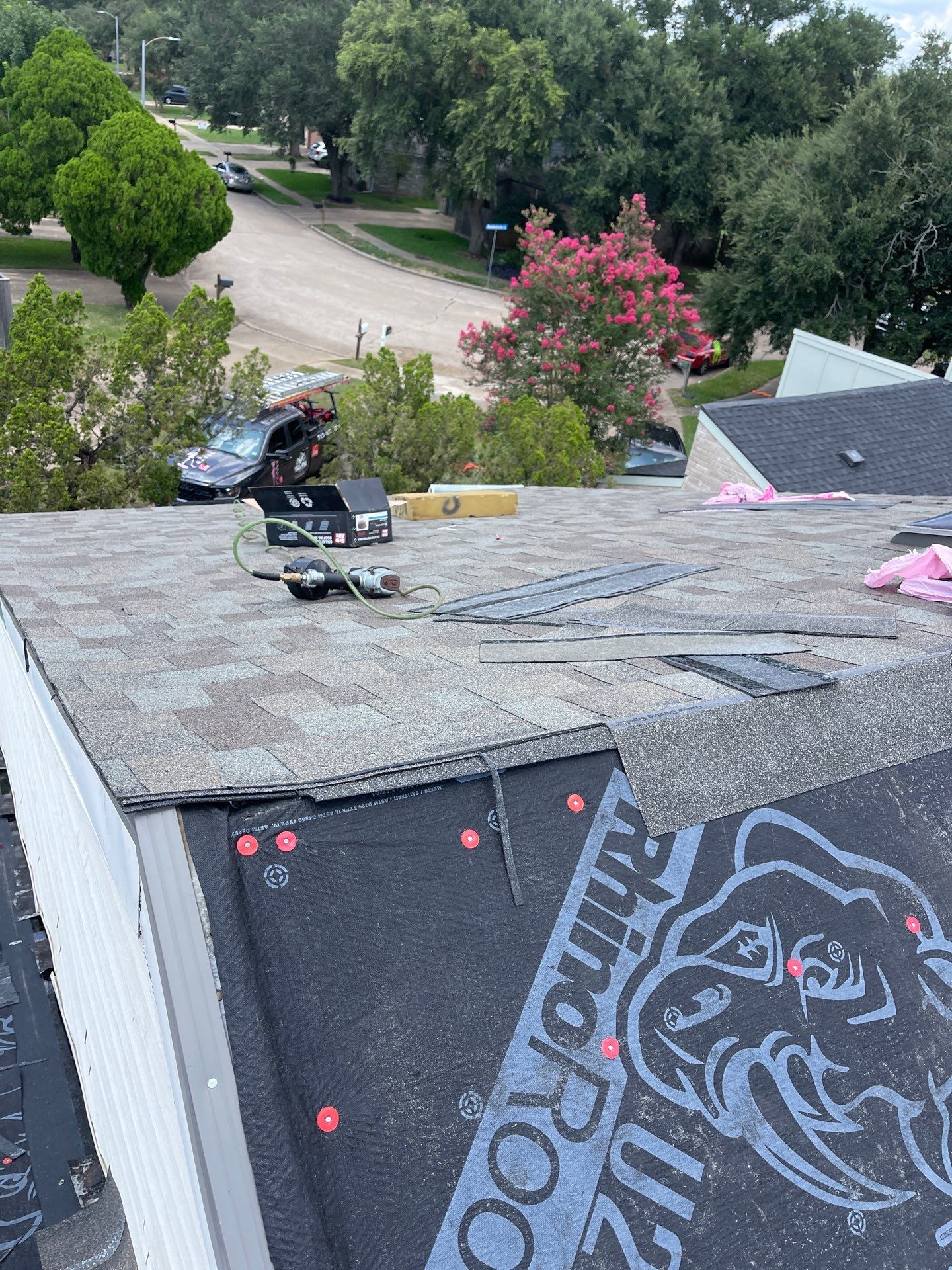 Residential Roofing Installation using Owen's Corning Duration (Lifetime) Shingles by Roof Repair Company