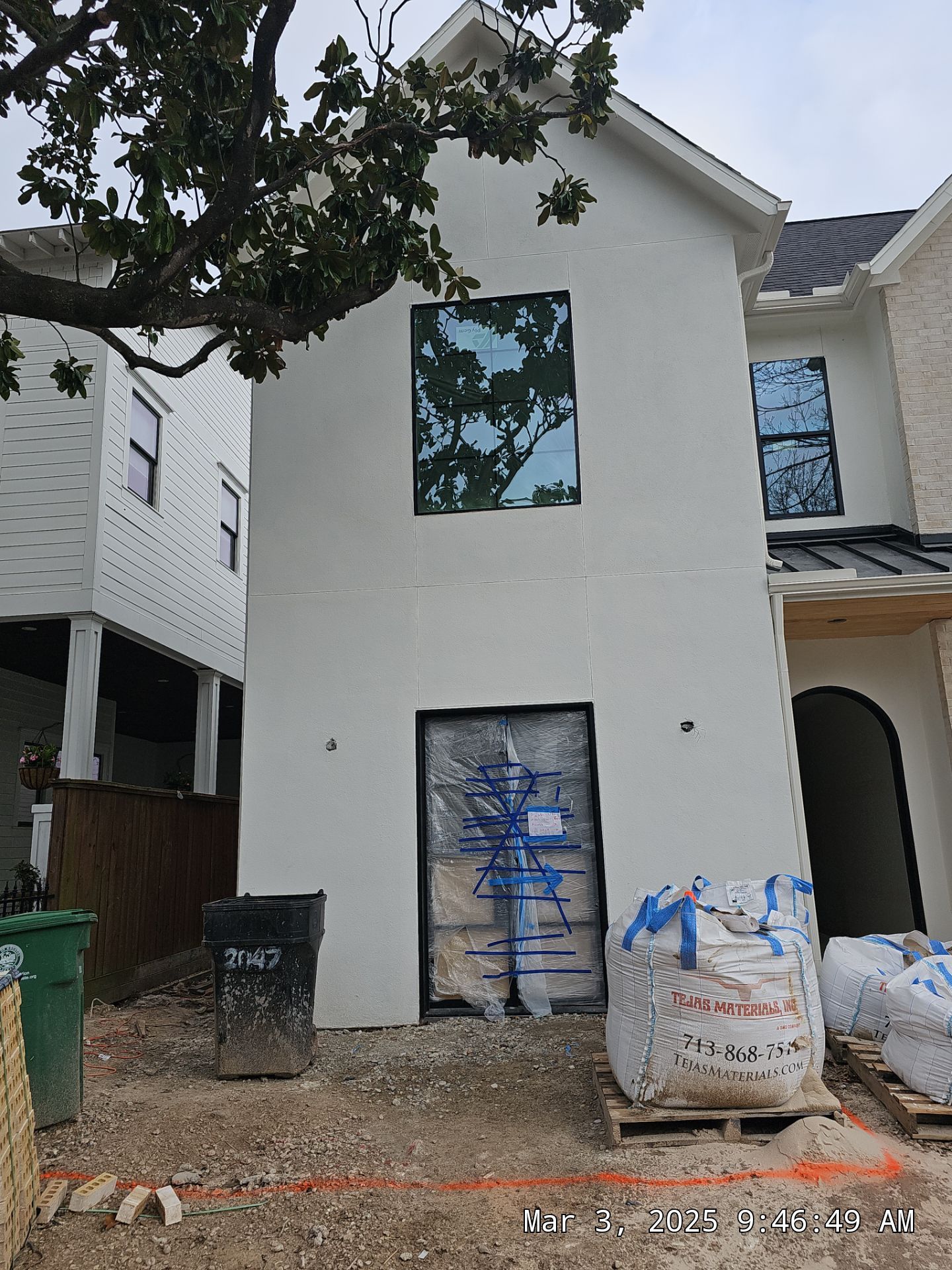 Midtown Fusion: Stucco and Brick Excellence by Apex Conventional Stucco Llc