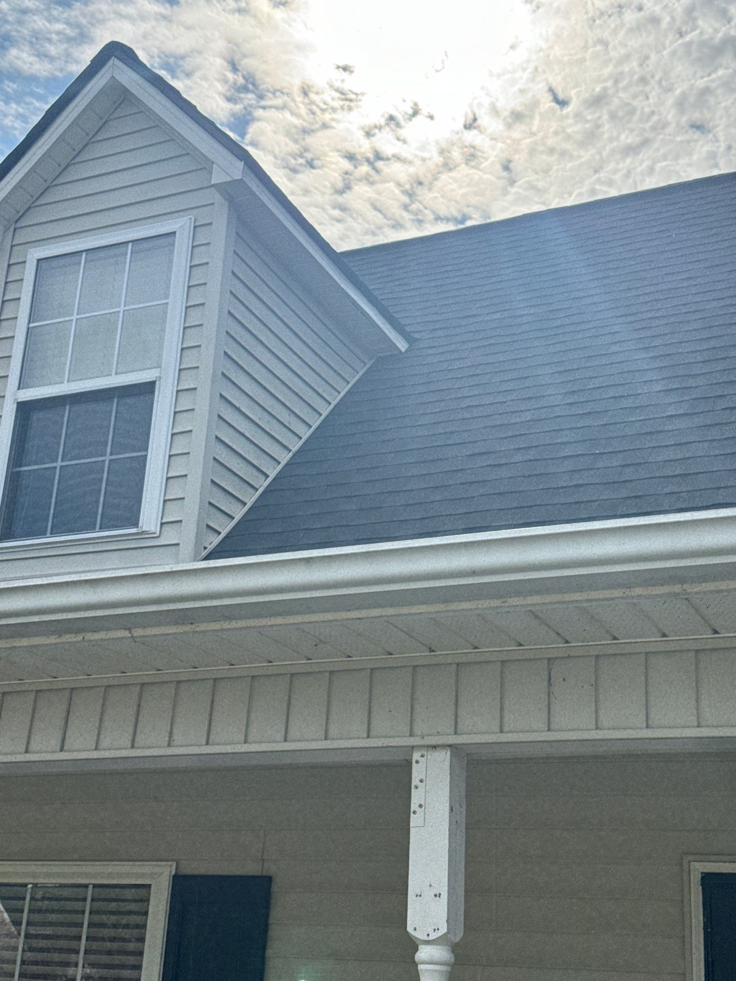 GAF HDZ - Charcoal by Linta Roofing Inc