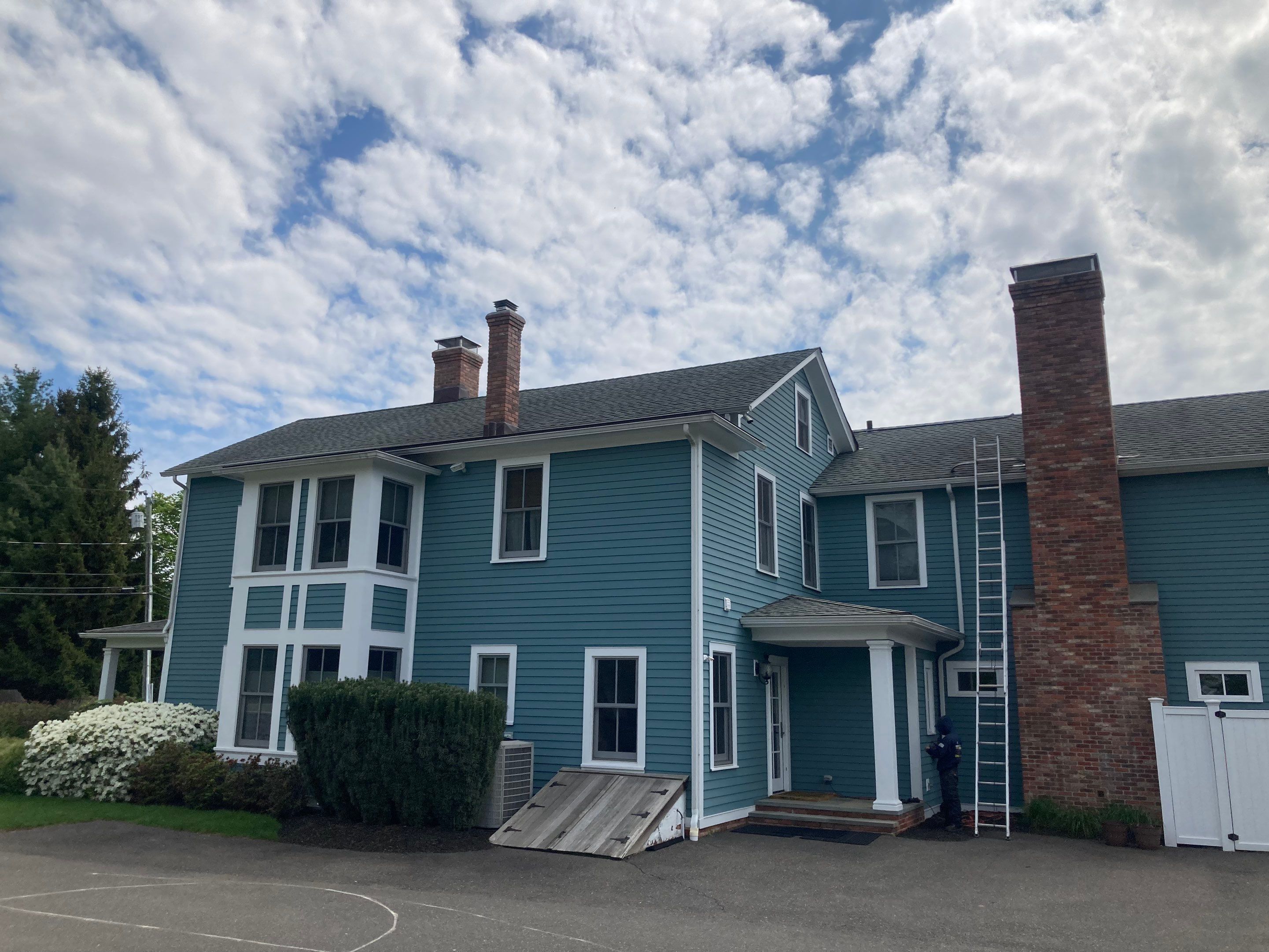 Neighborhood Chimney Services, LLC featured photo.