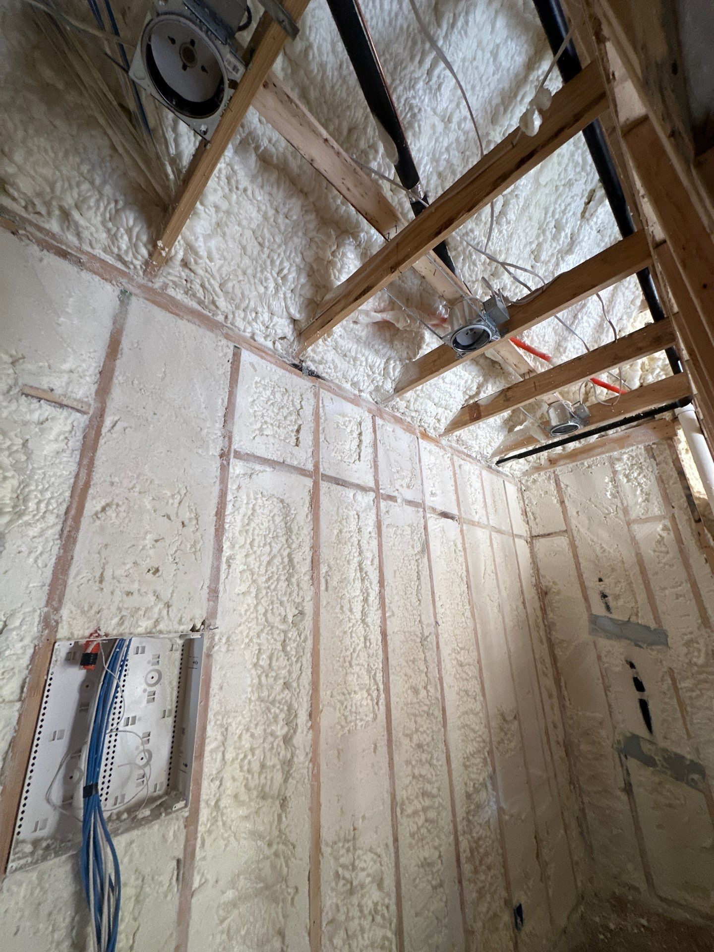 Full encapsulation with open cell spray foam on this custom home in Dallas by Apex Insulation Solutions