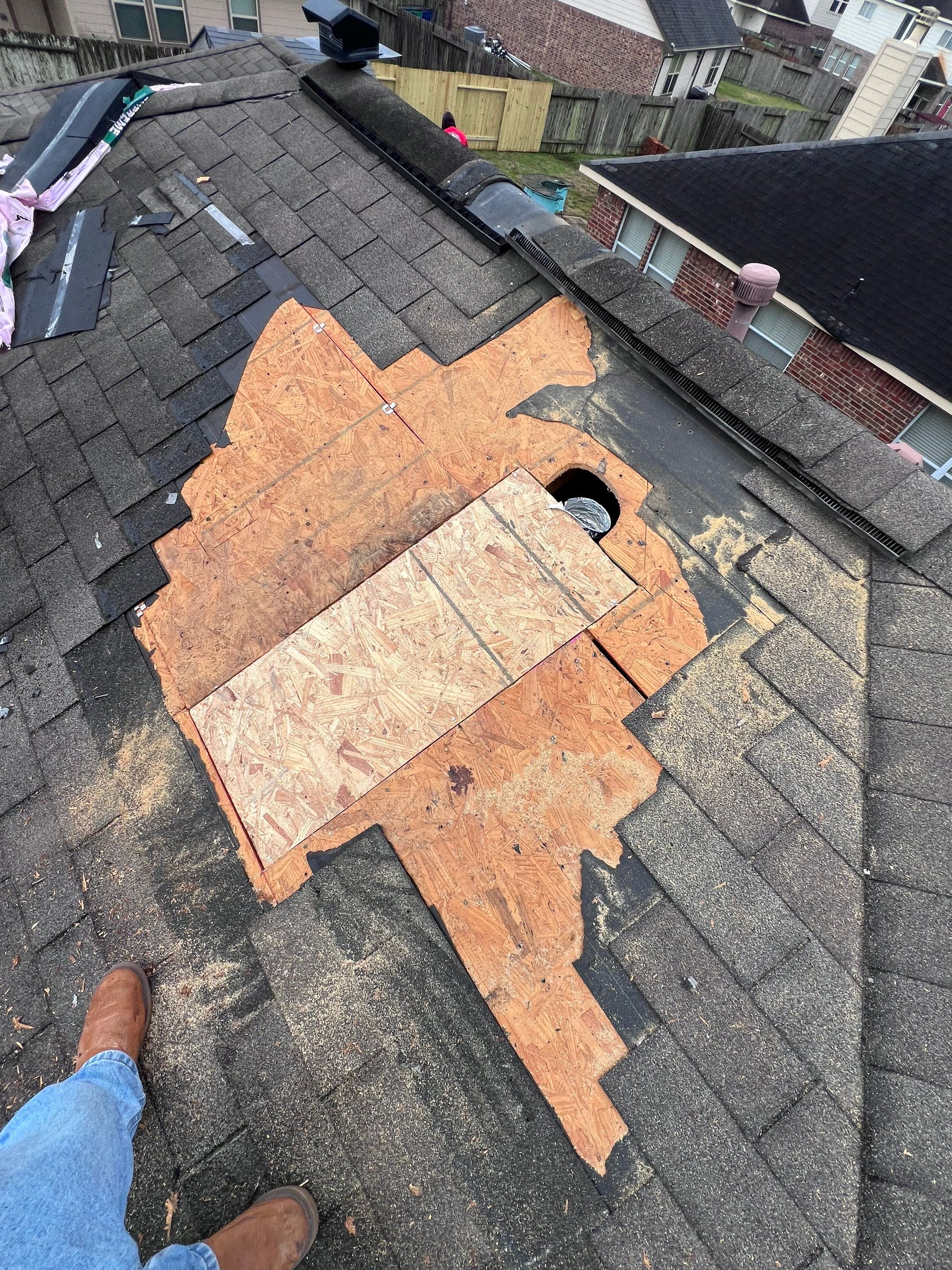 Roof Repair Manvel by Roof Repair Company