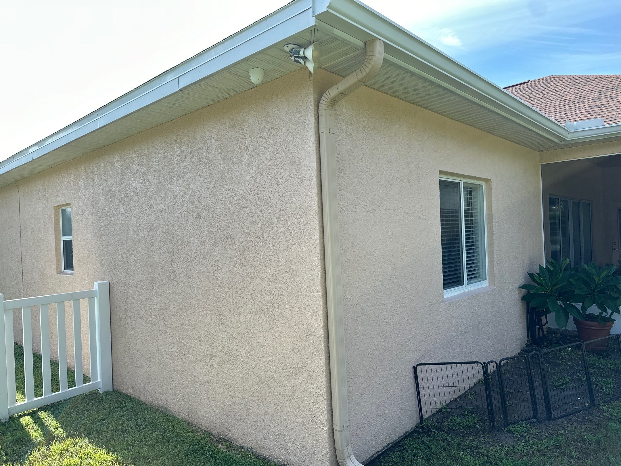 🏡 Pre-Sale House & Driveway Cleaning – Arbor Creek, Palmetto, FL by Sunshine AquaWash
