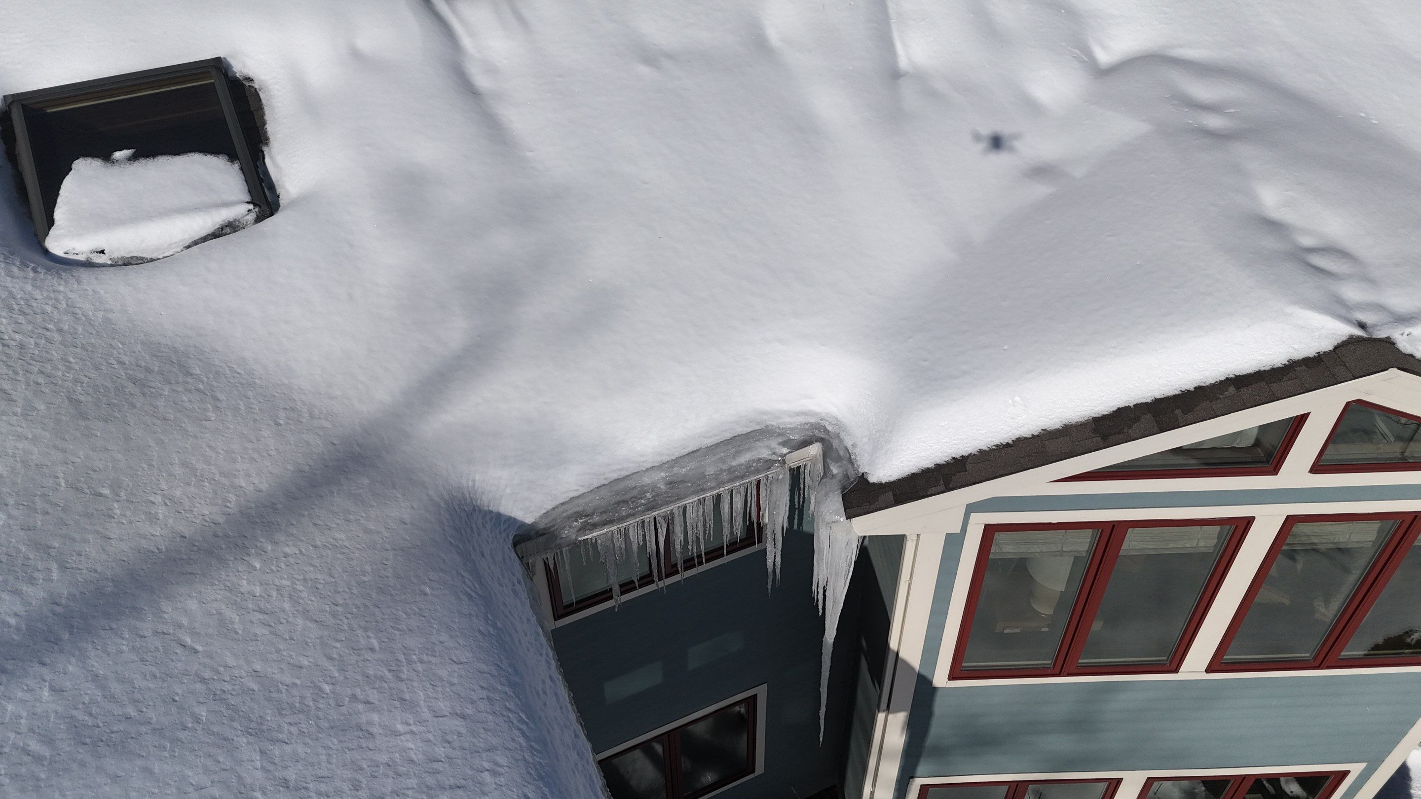 Snow | Ice dams Removal by Mighty Dog Roofing of Greater Middlesex County