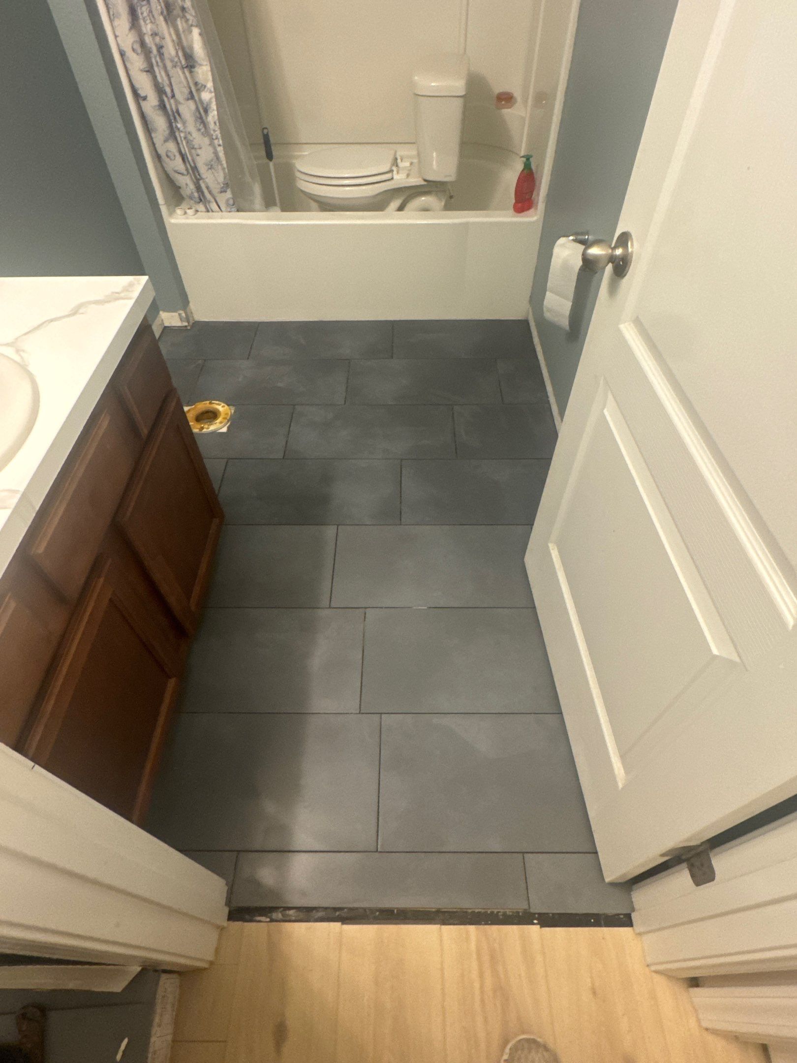 Tile Installation & Epoxy Countertop by Axtra Hand