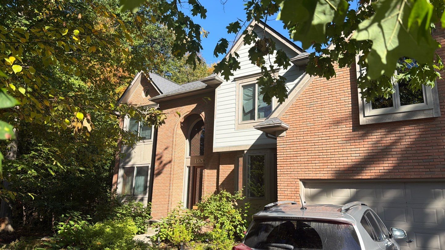 Siding Replacement using Alside S7 Cedar Mill Grain Cape Cod Grey by 180 Contractors