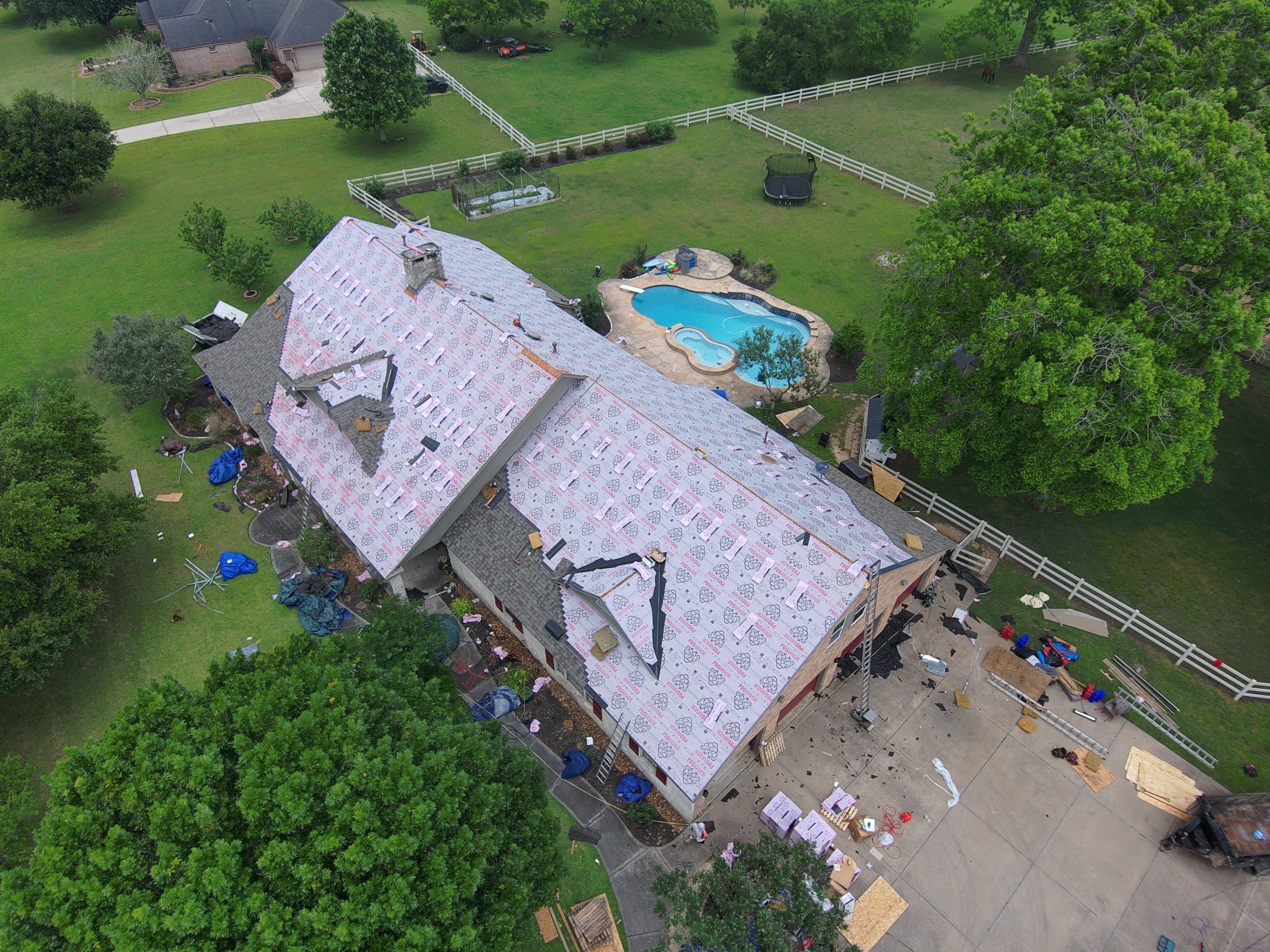 Residential Roofing Installation using Owen's Corning Duration (Lifetime) Shingles by Roof Repair Company