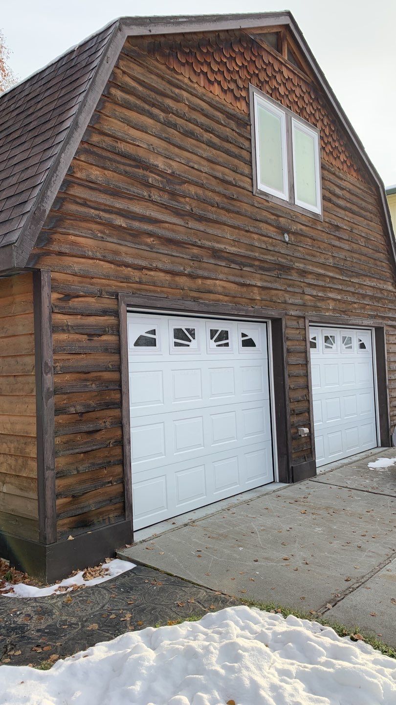 Gorgeous Farmhouse Style Transformation by Midnight Sun Painting