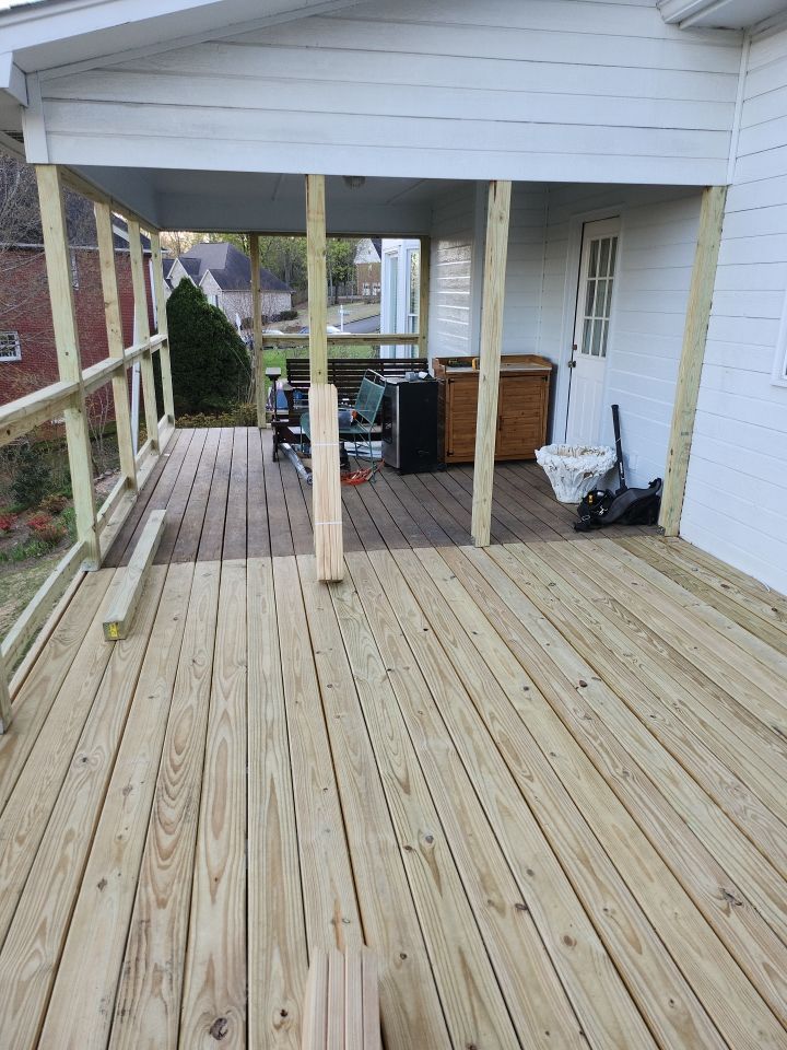 Shades Pointe Lane - Deck Installation  by Pillar and Pine