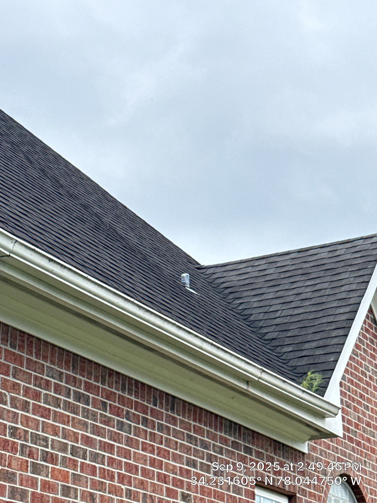 Breeze Roofing featured photo.