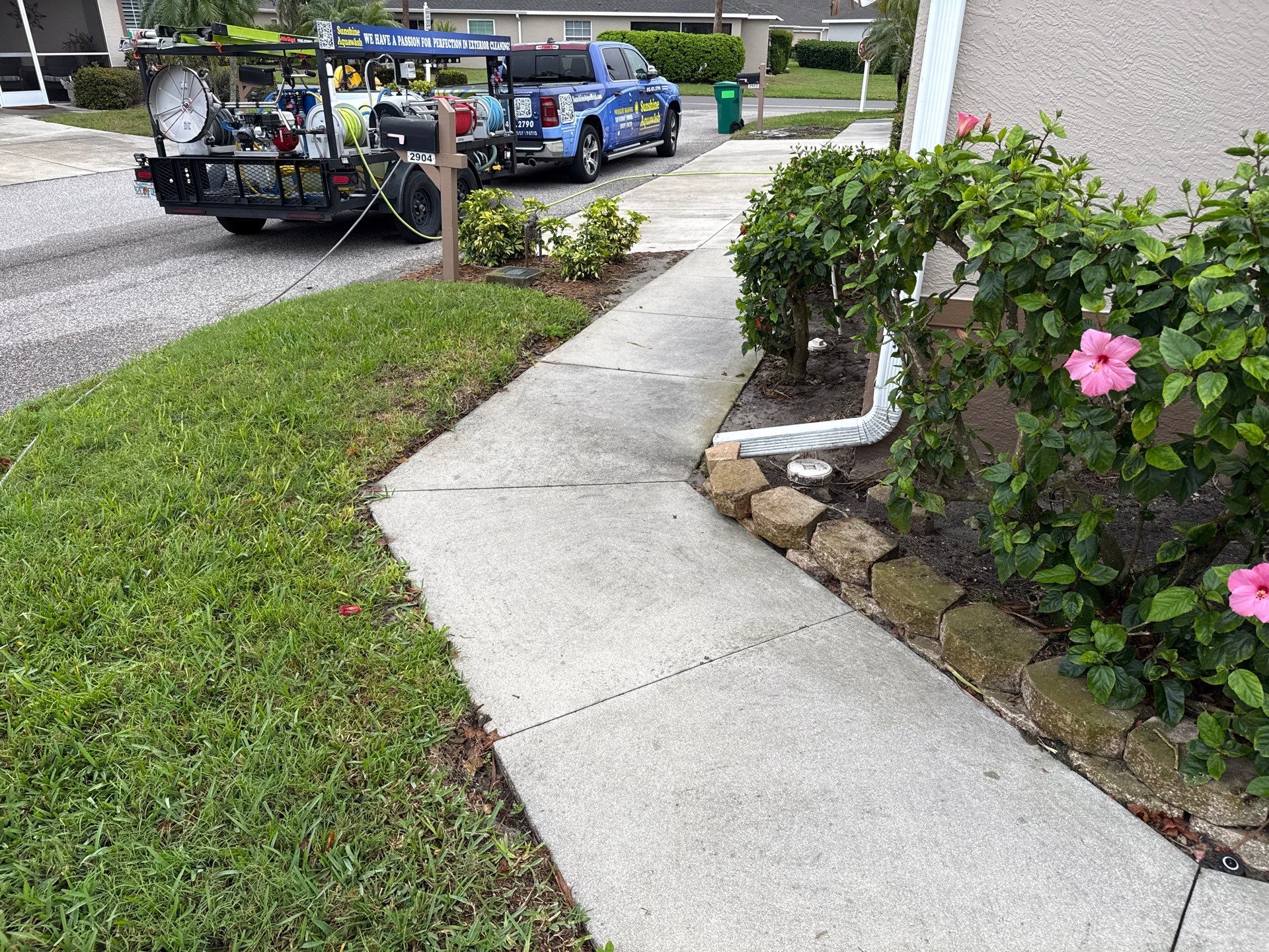 🚤 Captain’s Court Condos Exterior Cleaning – Terra Ceia, FL by Sunshine AquaWash