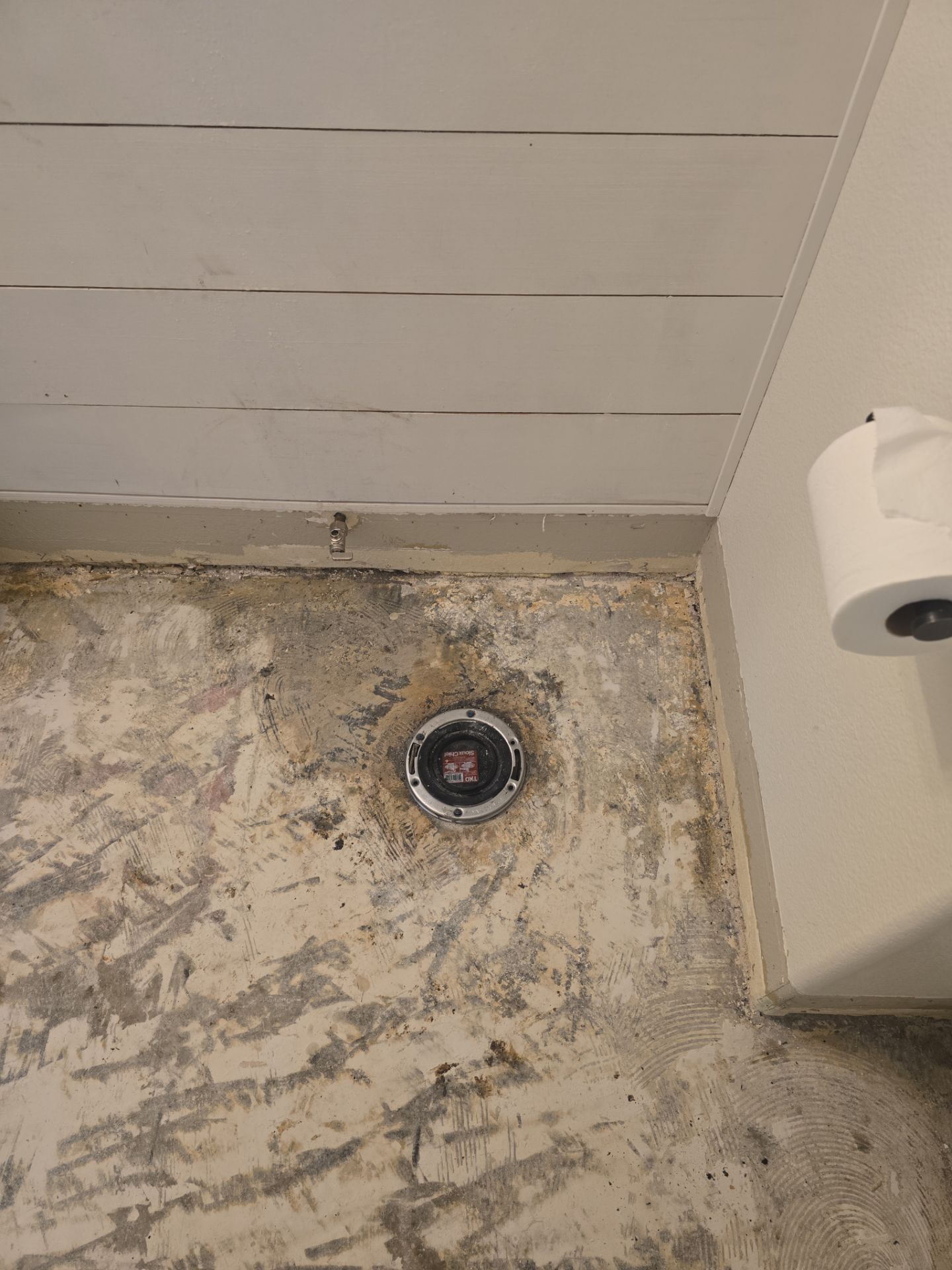 Installed Toilet Trim and Flange.  by Us Plumbing 