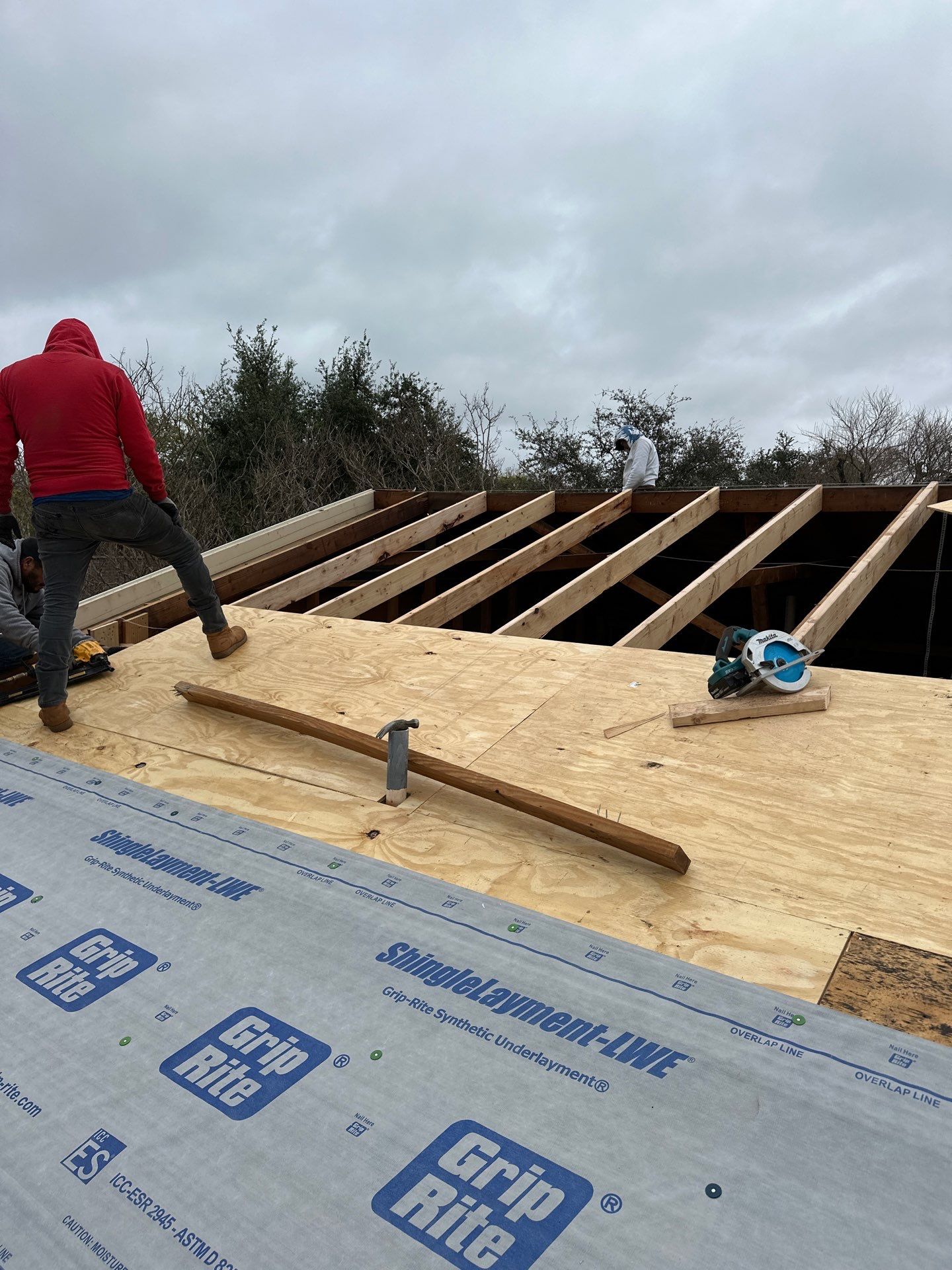 Residential Roofing Installation using IKO Dynasty Shadow Brown by DeZign Roofing & Exteriors
