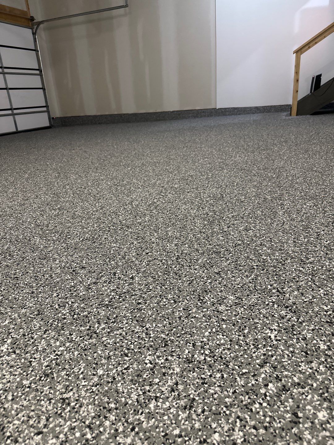 4 Stall Garage - Wombat Flake by Goat Coatings