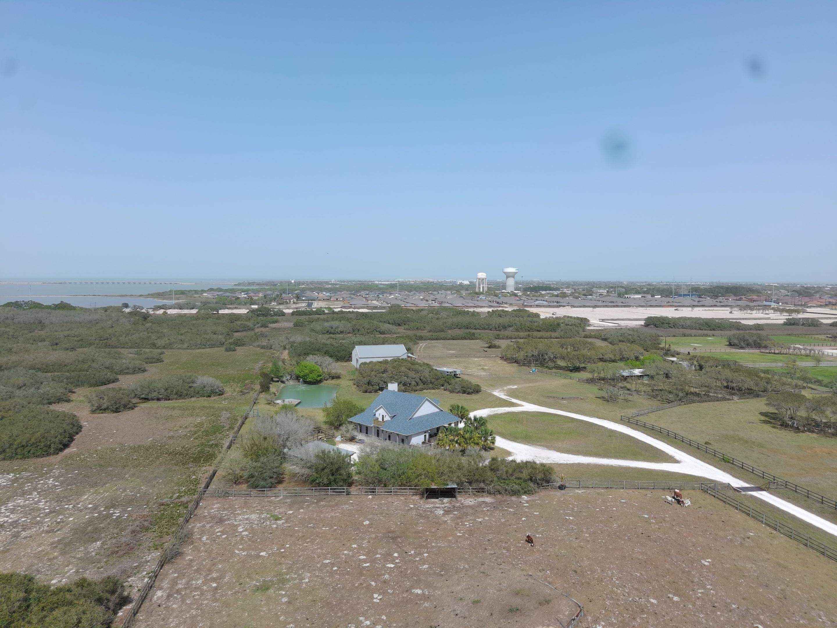 Long Horn Retreat by Bayfront Roofing and Construction