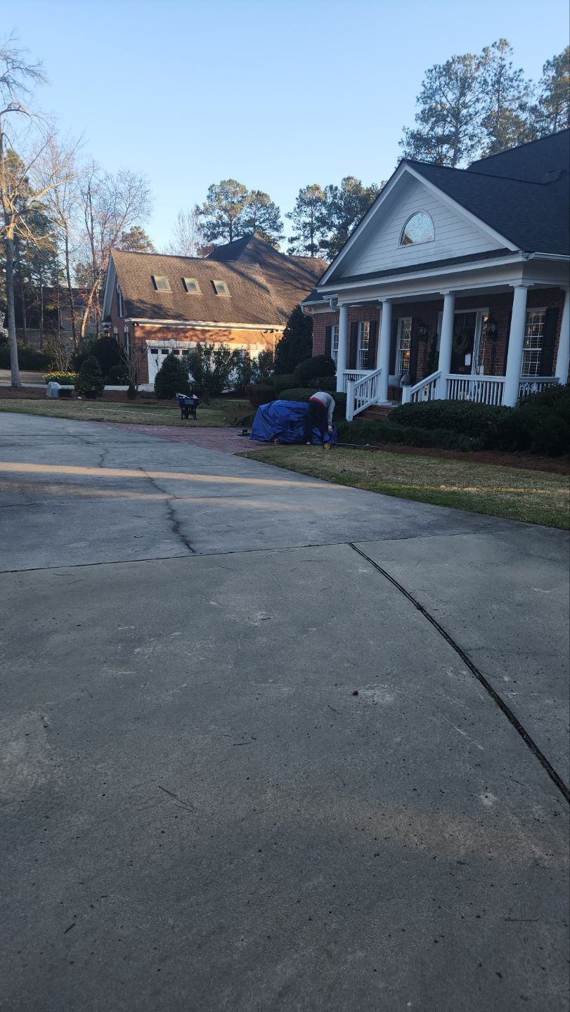 Residential Roofing Installation using Owens Corning® Oakridge Onyx Black by Indigo State Roofing