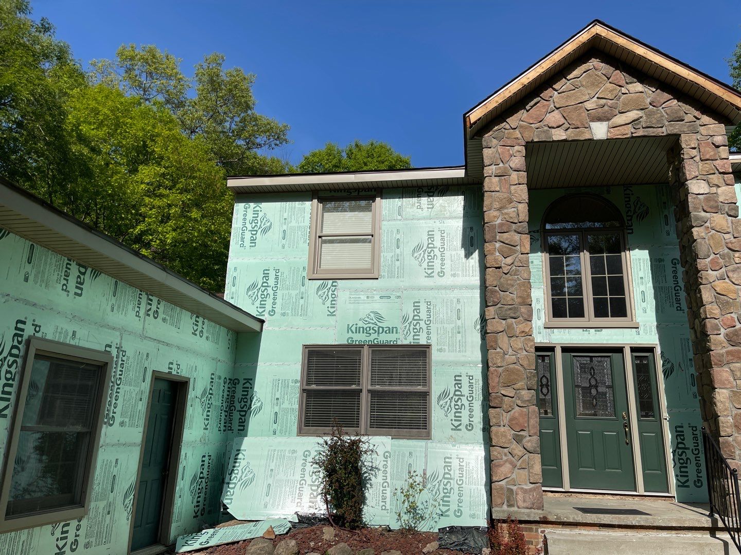 Roof Replacement using CertainTeed Landmark by 180 Contractors