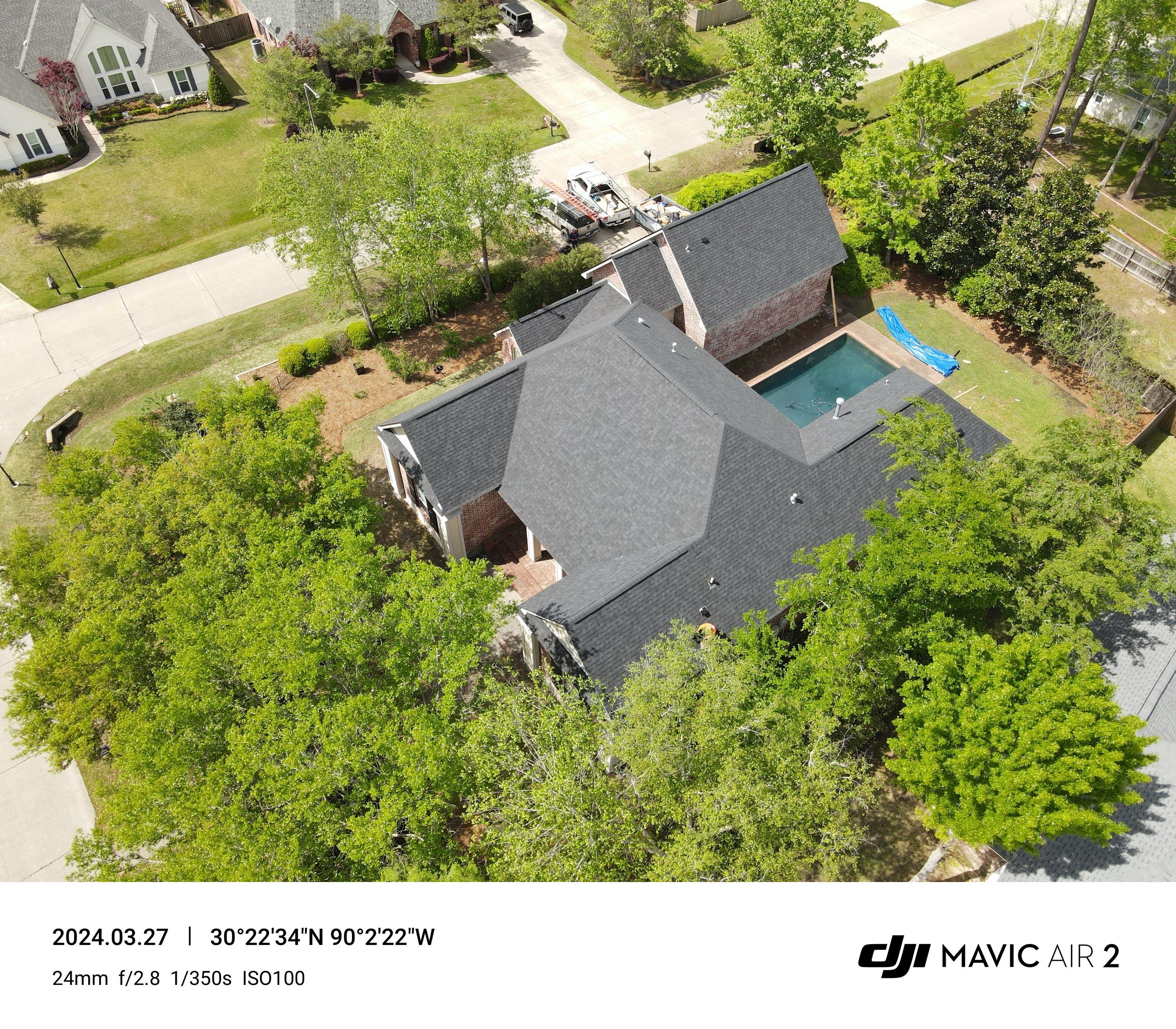 IBHS Fortified Residential Roofing Installation using Owens Corning TruDefinition Duration Onyx Black Laminated Architectural Roof Shingles by Bergens Roofing