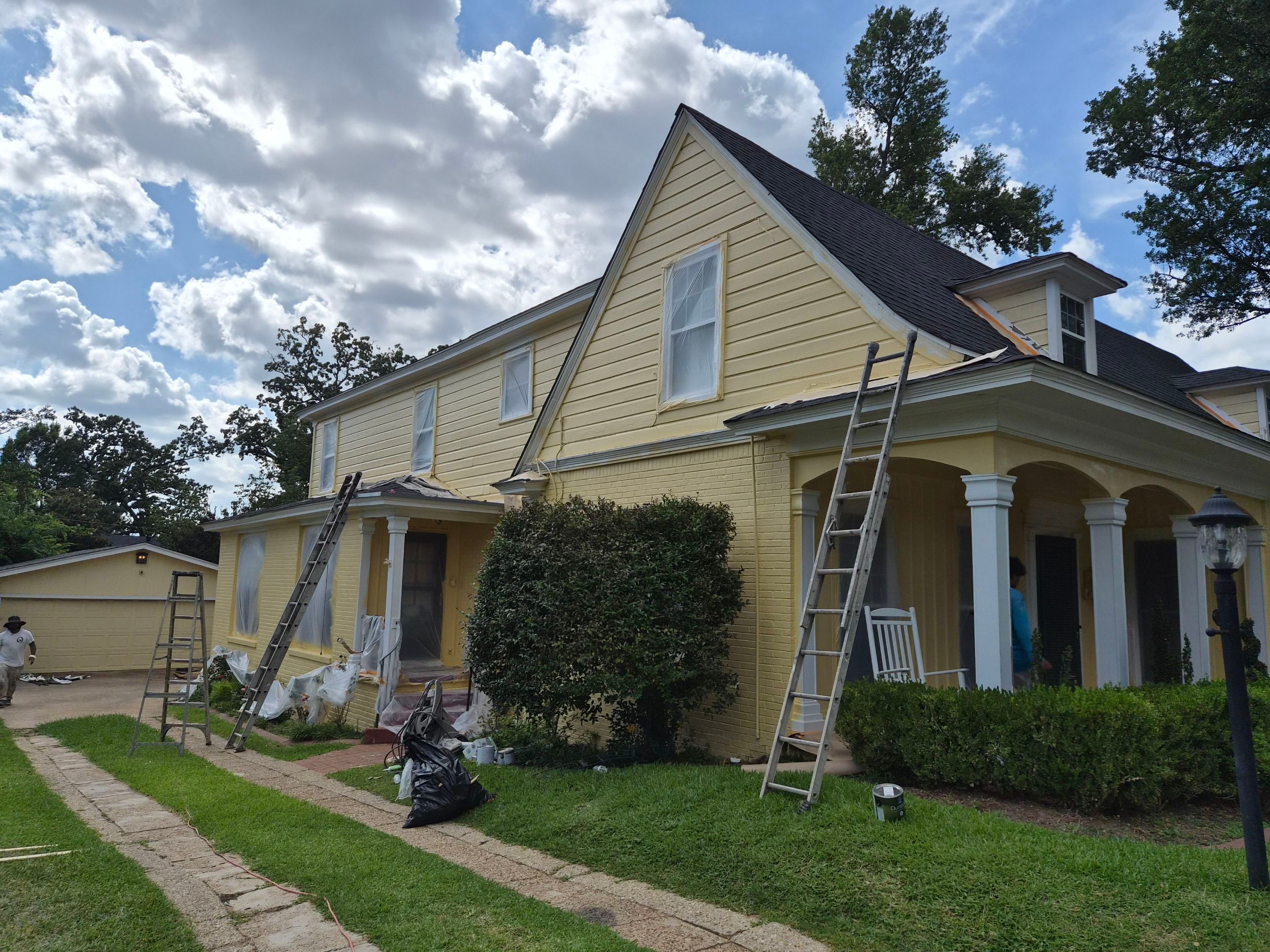 A Historic Tyler Home Gets a Careful Exterior Refresh by Quality Coats Painting