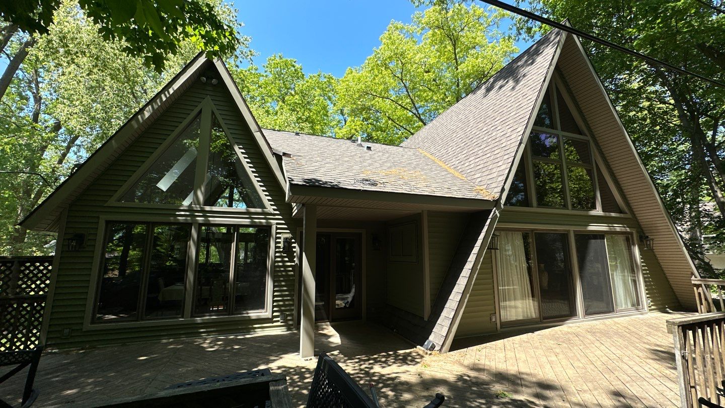 Siding Replacement using CertainTeed Restoration Classis D4 by 180 Contractors