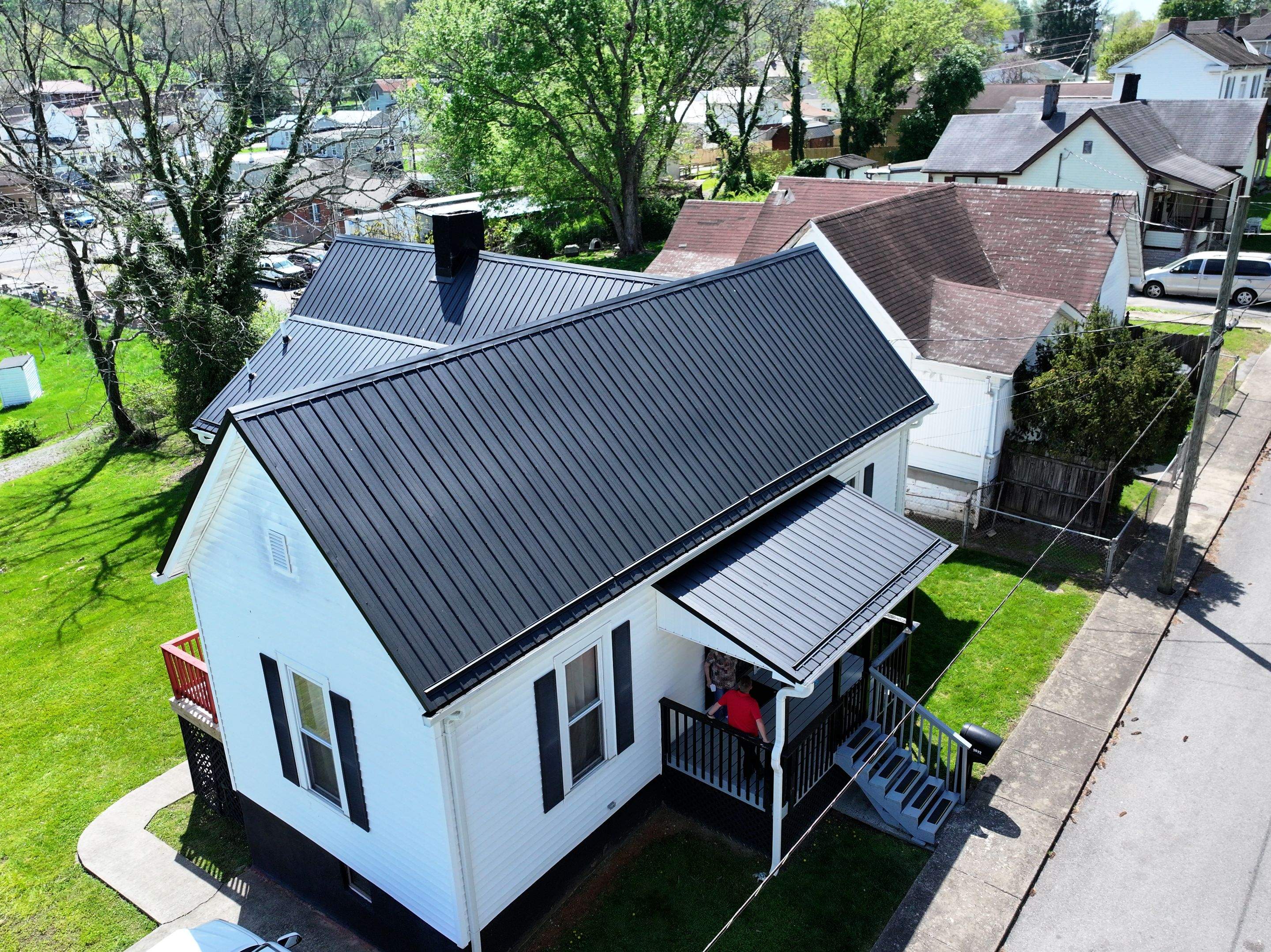 Fritz Residence by Omnia Roofing