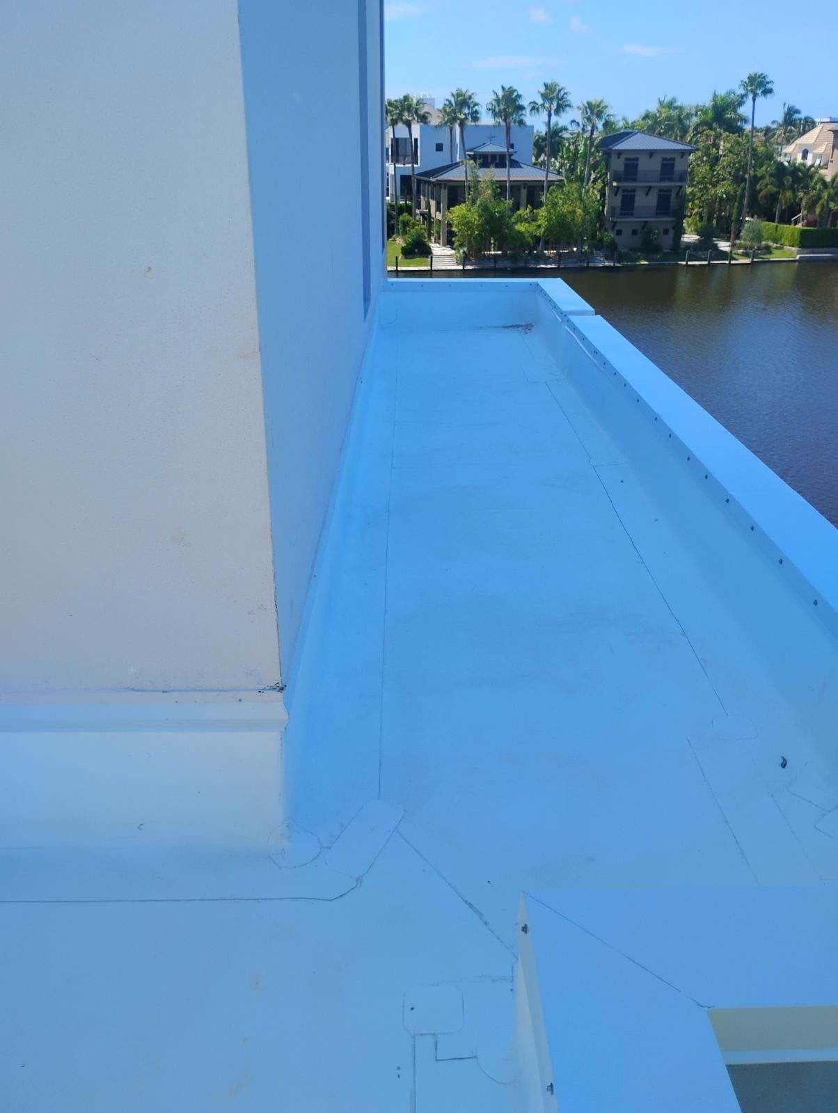 Residential Install of Flat TPO by International Roofing