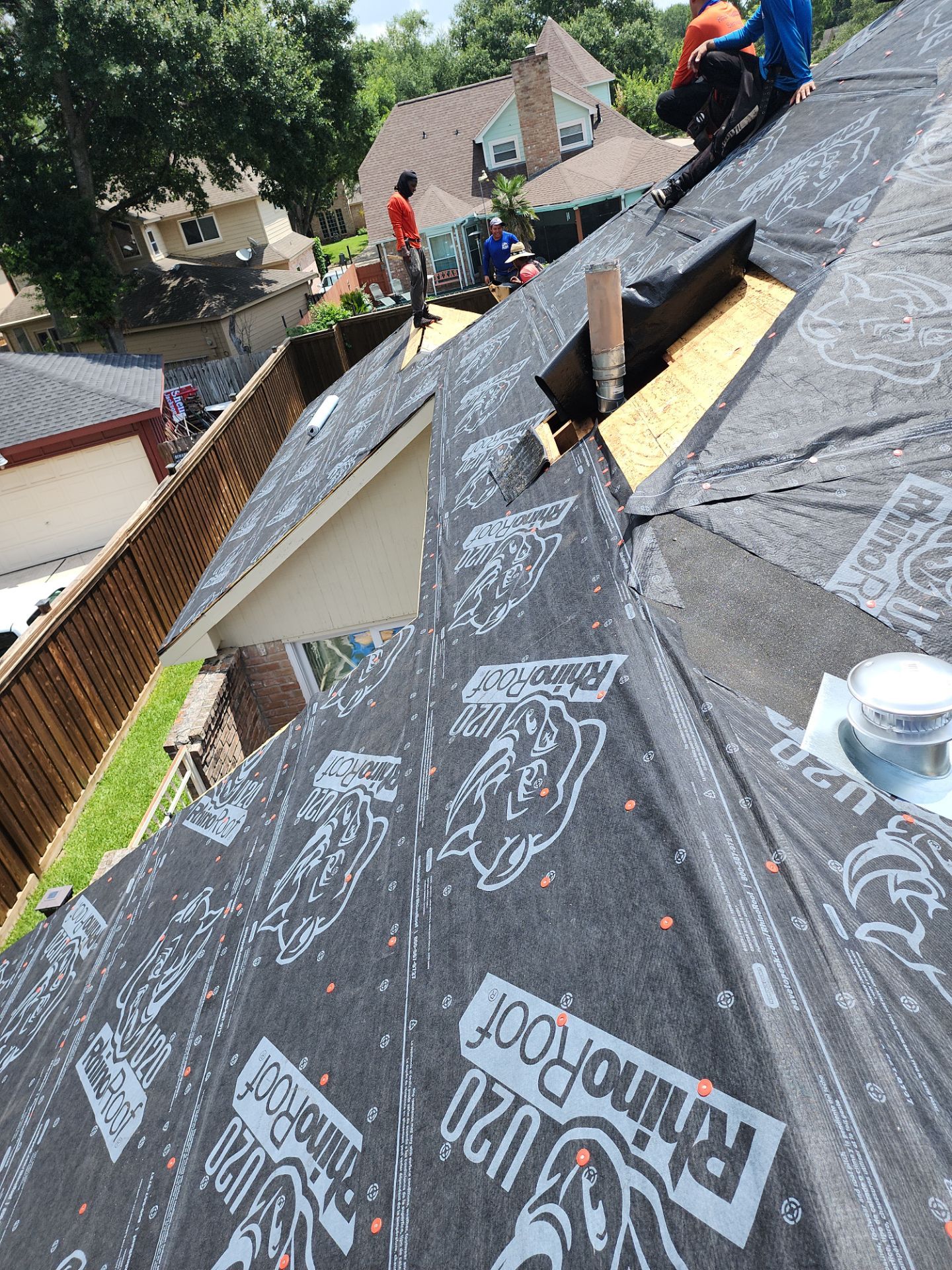 Residential Roofing Installation using Owen's Corning Duration (Lifetime) Shingles by Roof Repair Company