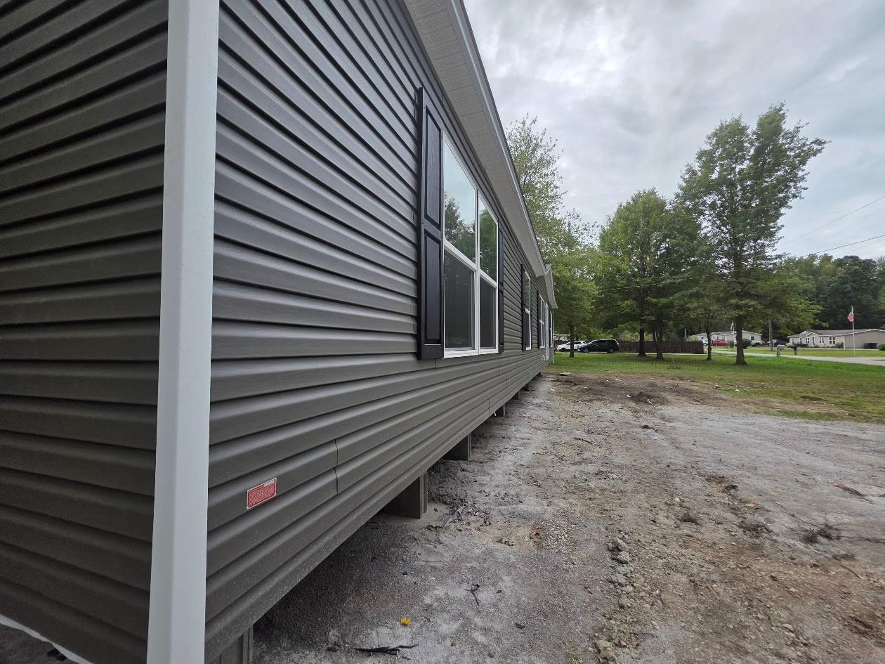 Eagle 60 by Clayton Homes of Walton