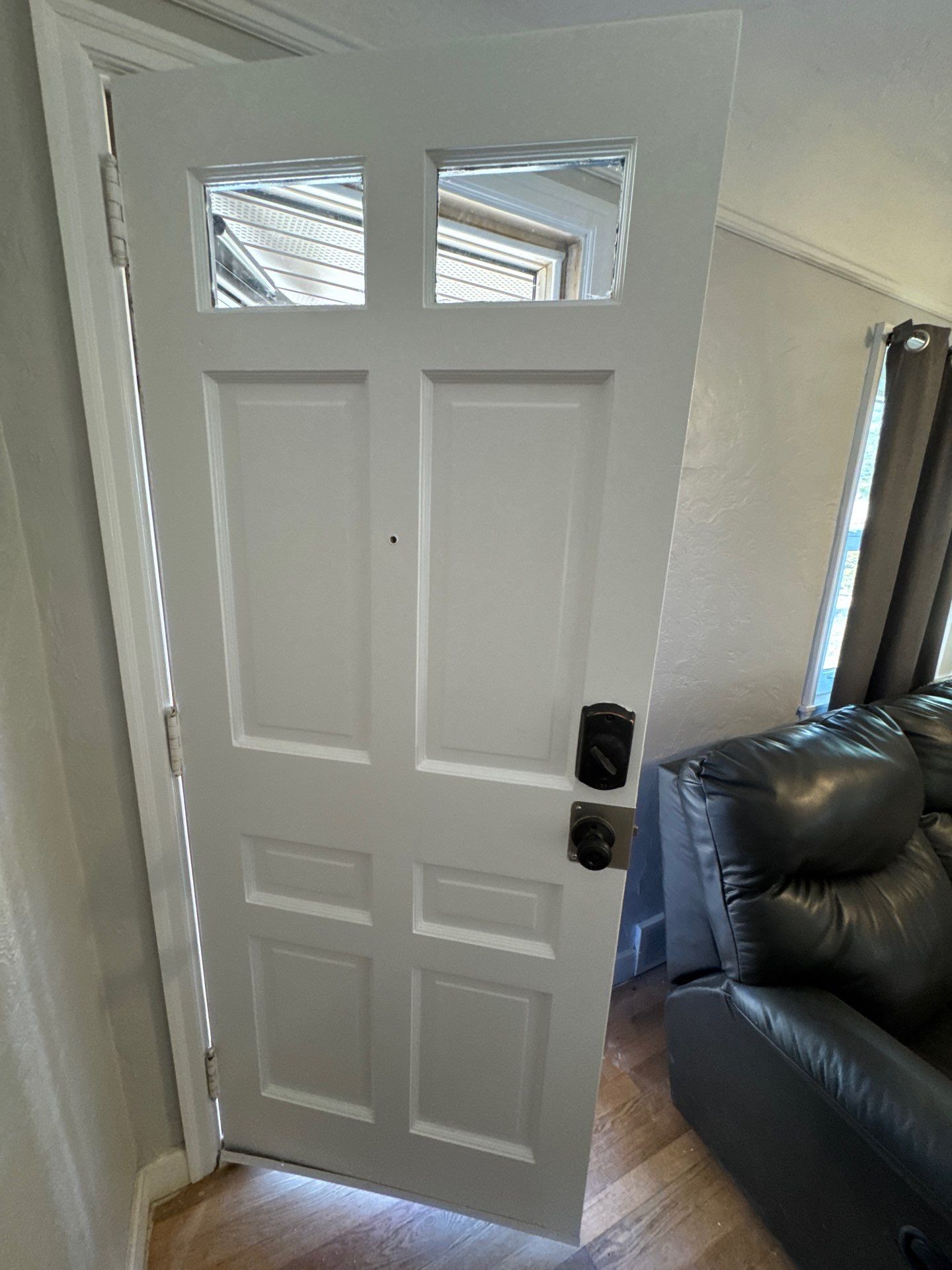 Windsor Heights – Residential Interior Repaint by Midwest Paint LLC