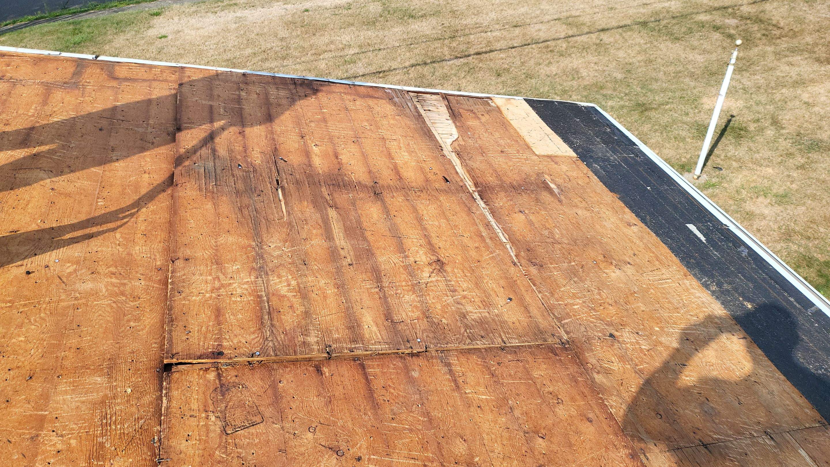 Fire Damage using Certainteed Mainsteet D4 and Owens corning quarry gray by A Plus Exterior