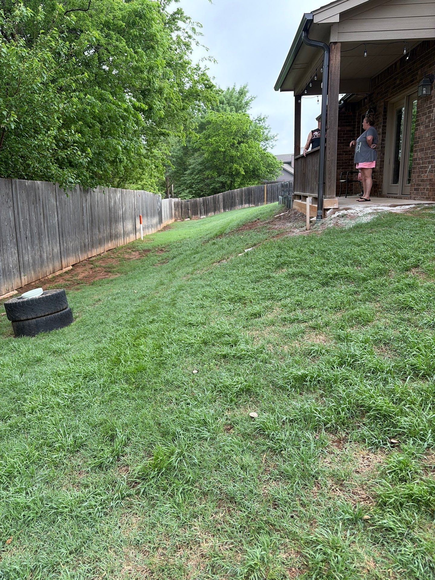 Custom Segmental Block Retaining Wall and Sod Installation in Lawton by Clays Services Inc
