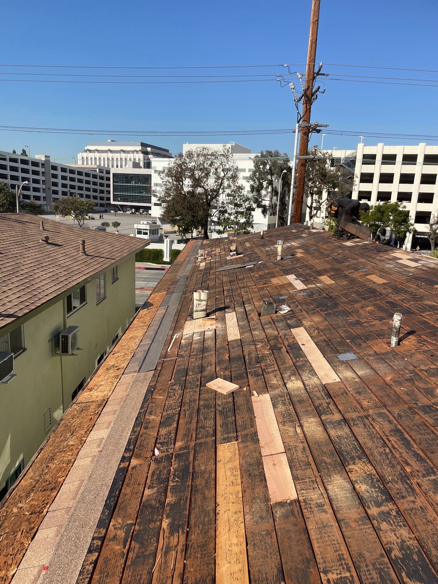 NEW ROOF: Apartment Building in Culer City by Hull Brothers Roofing