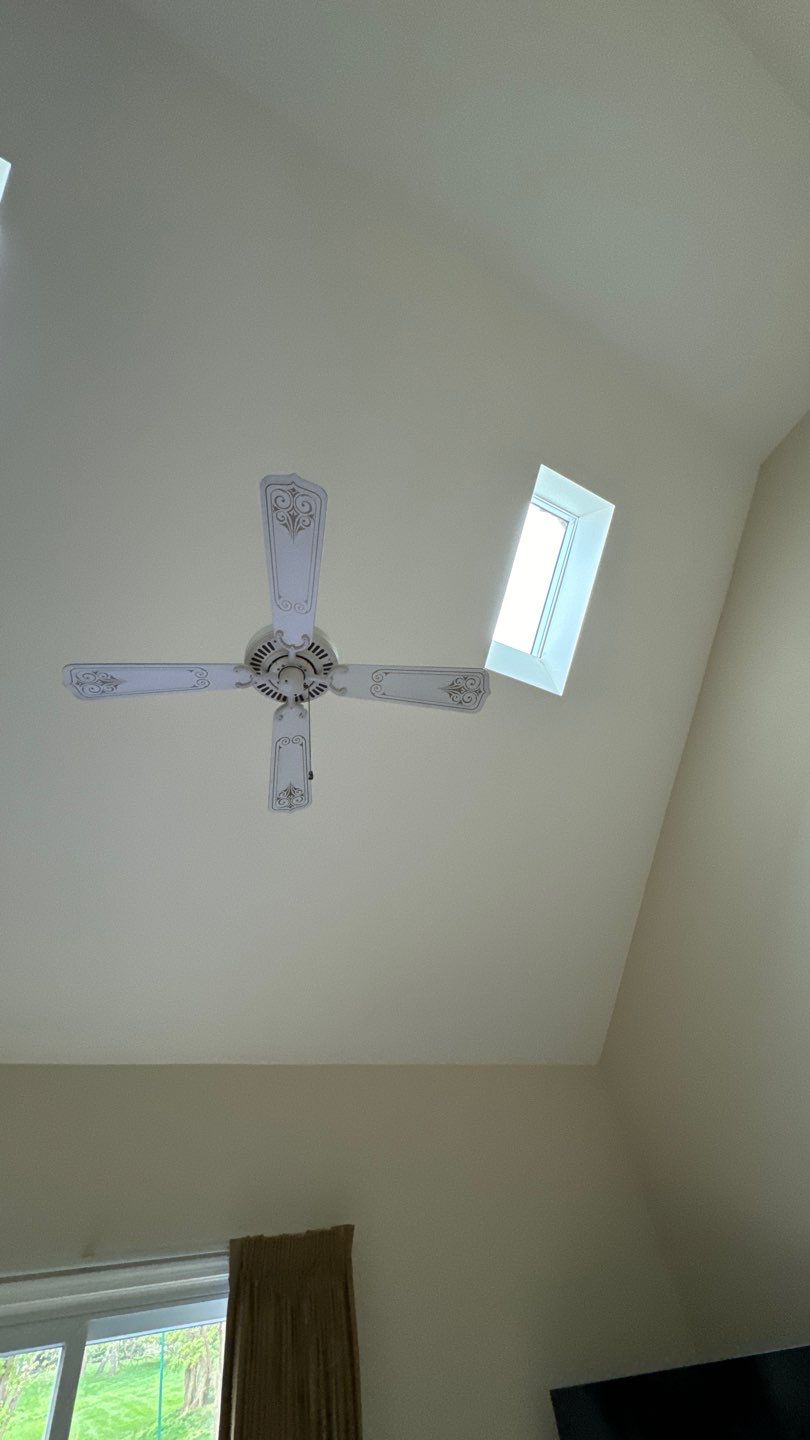 Vienna: CertainTeed Landmark Pro Designer Shingles in Max Def Moire Black by RM Banning, Inc.