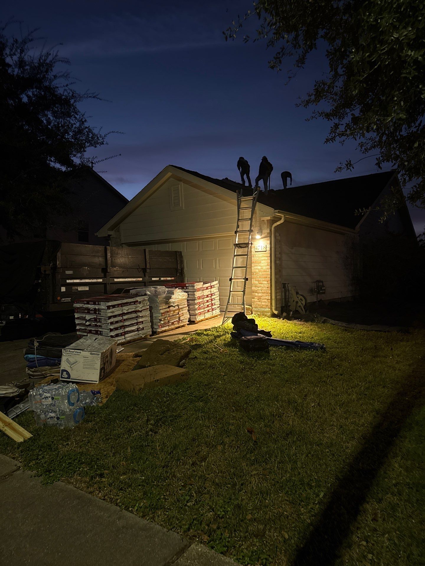 Residential Roof Replacement using GAF NATURAL SHADOW - WEATHERED WOOD by Elite Roofing LLC
