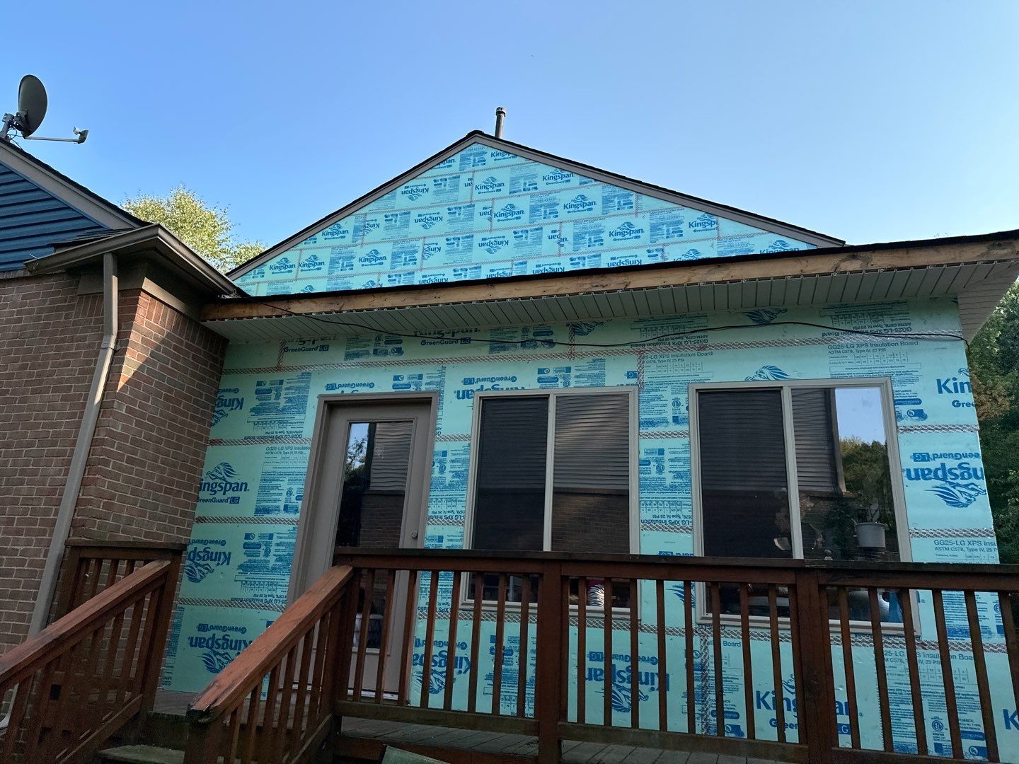 Siding Replacement using Alside Charter Oak D4.5" by 180 Contractors