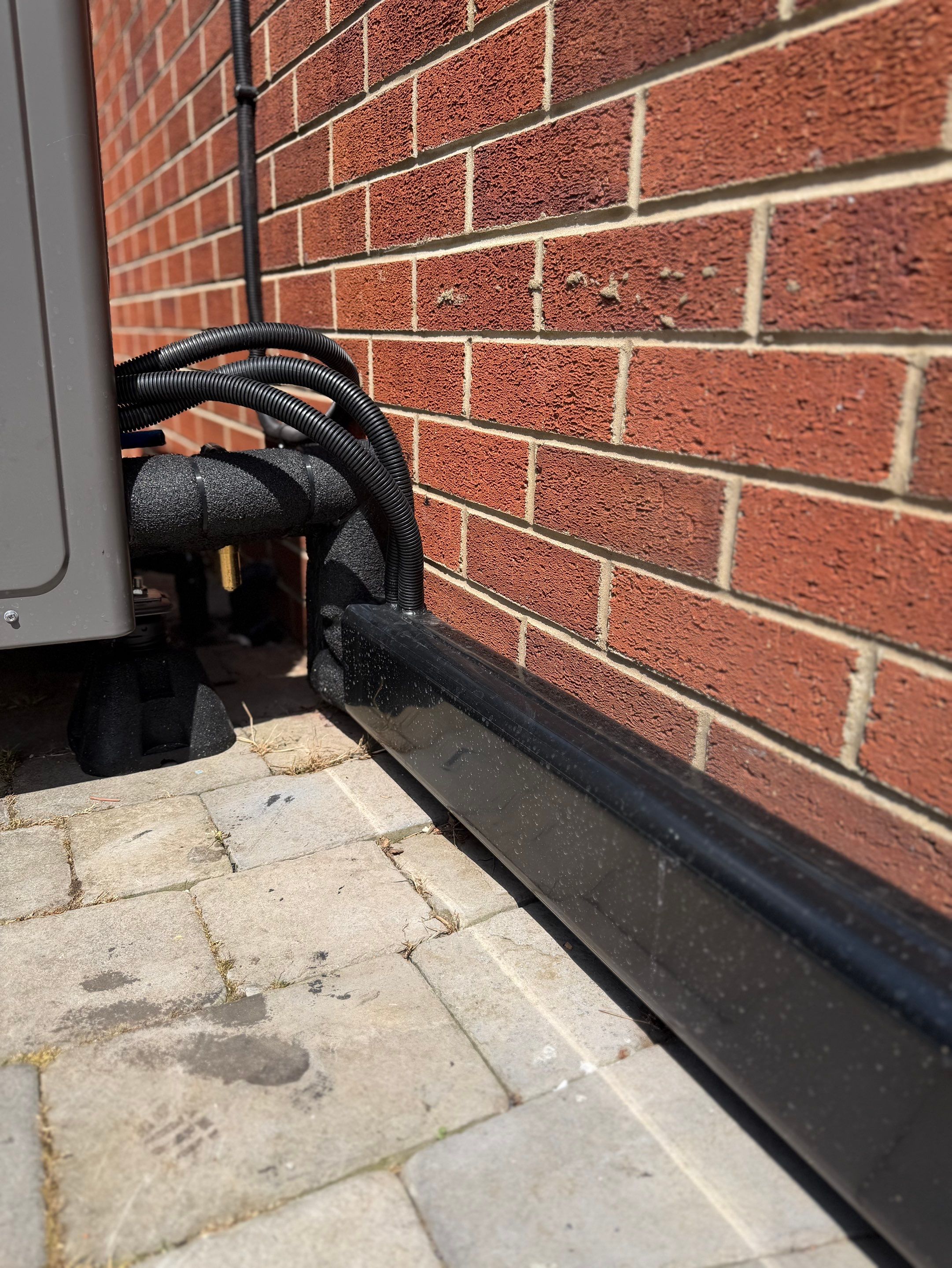 🔥 Gas Boiler Out, Air Source Heat Pump In — Ready for Solar & Battery Next ⚡🌱 by Elite Services Group Ltd