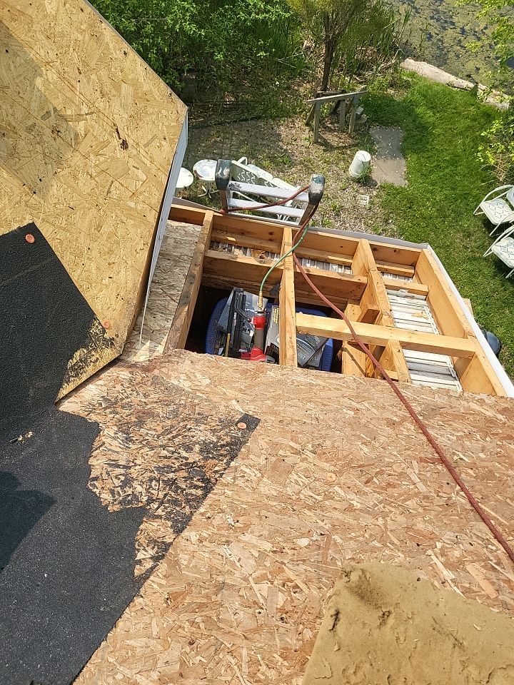 ATLAS PINNACLE COLOR: PRISTINE BLACK by Eagle Eye Roofing