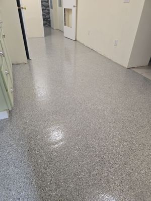 Quartzite Hybrid Flooring Transformation for a Kennewick Utility Room