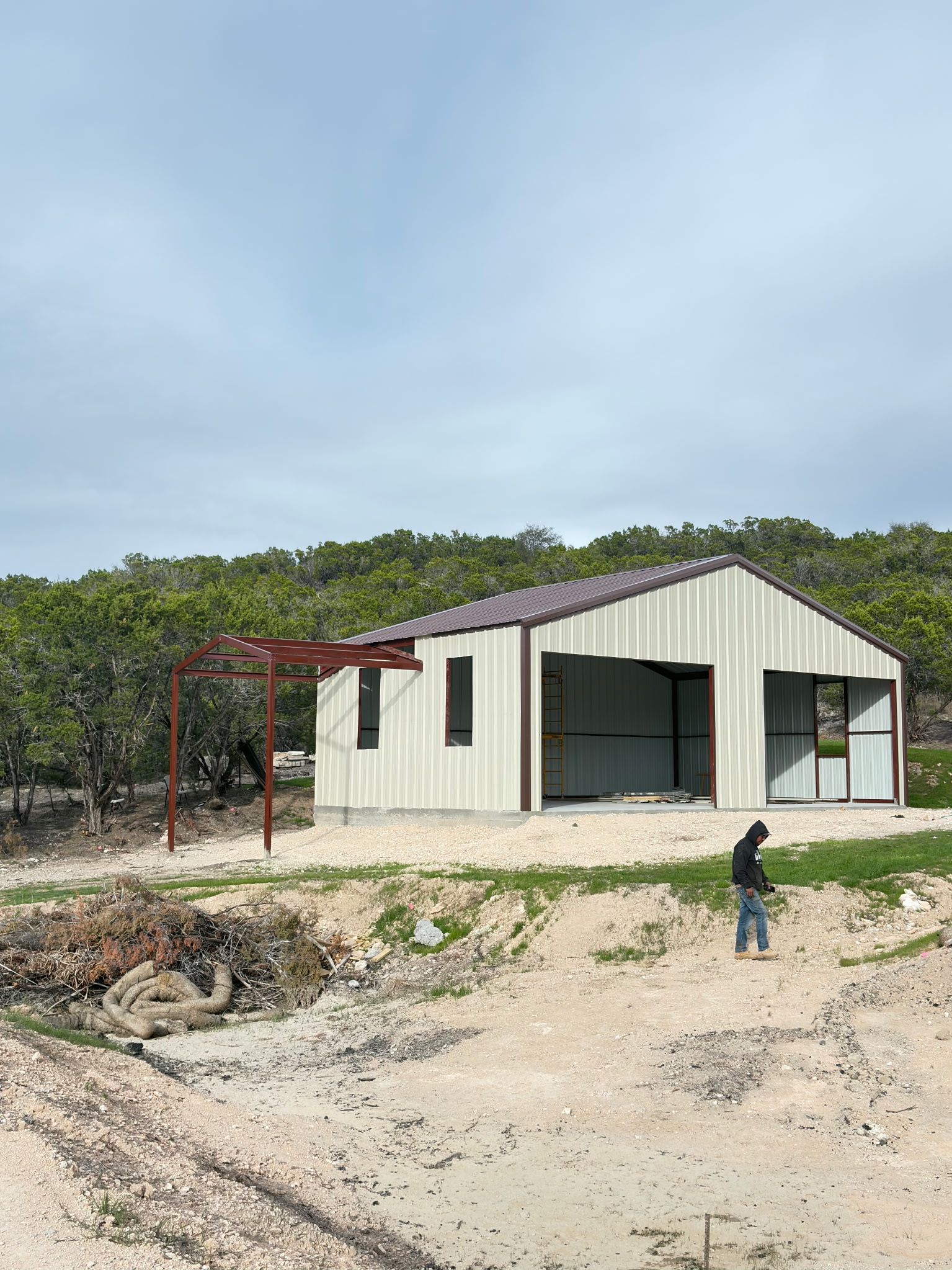 Carports, Metal Patio Covers, Barns, Shops, and more by REPS Austin Area Roofer