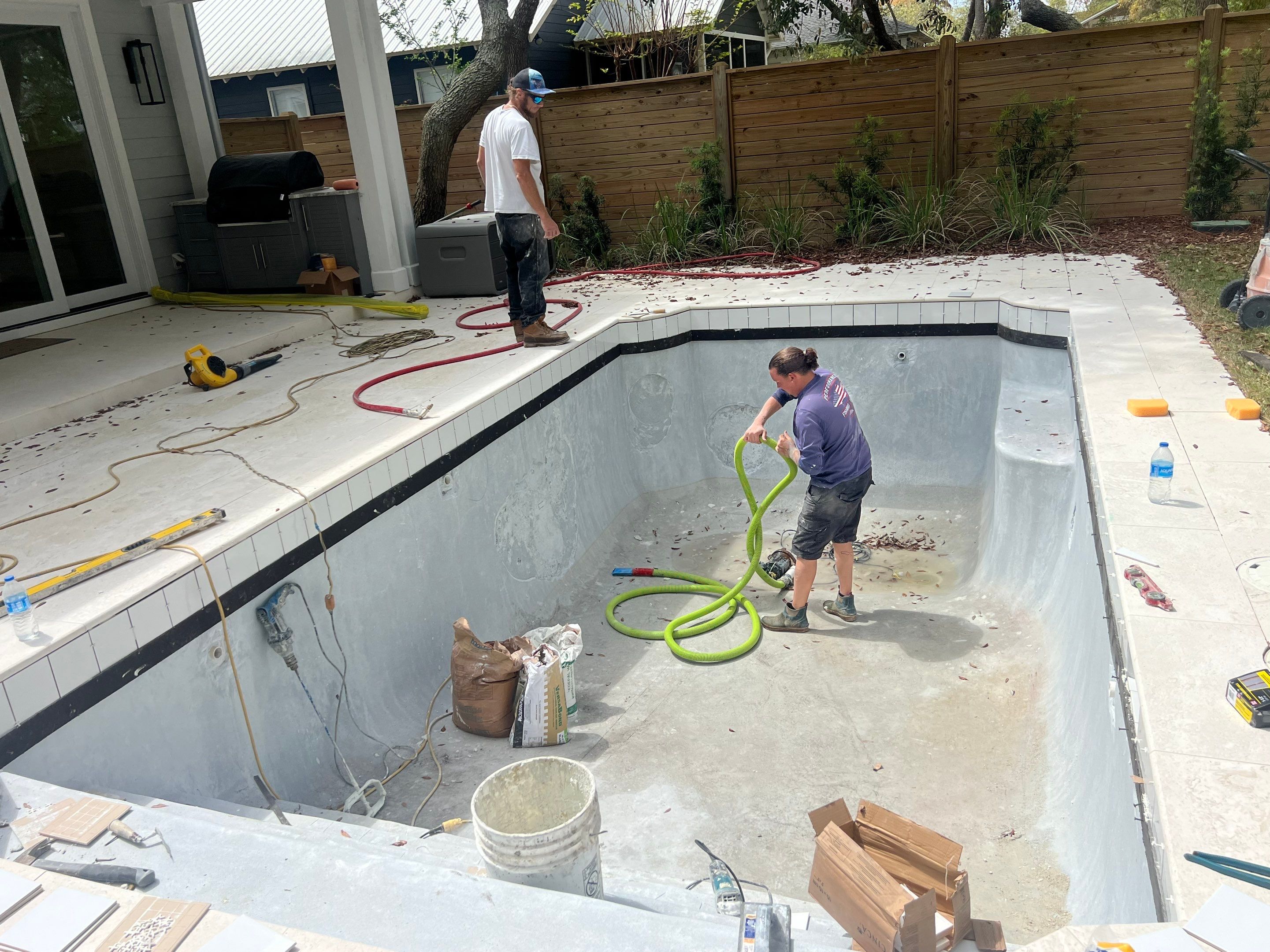 414 Seabreeze Circle - PCB by ASP - America's Swimming Pool Company