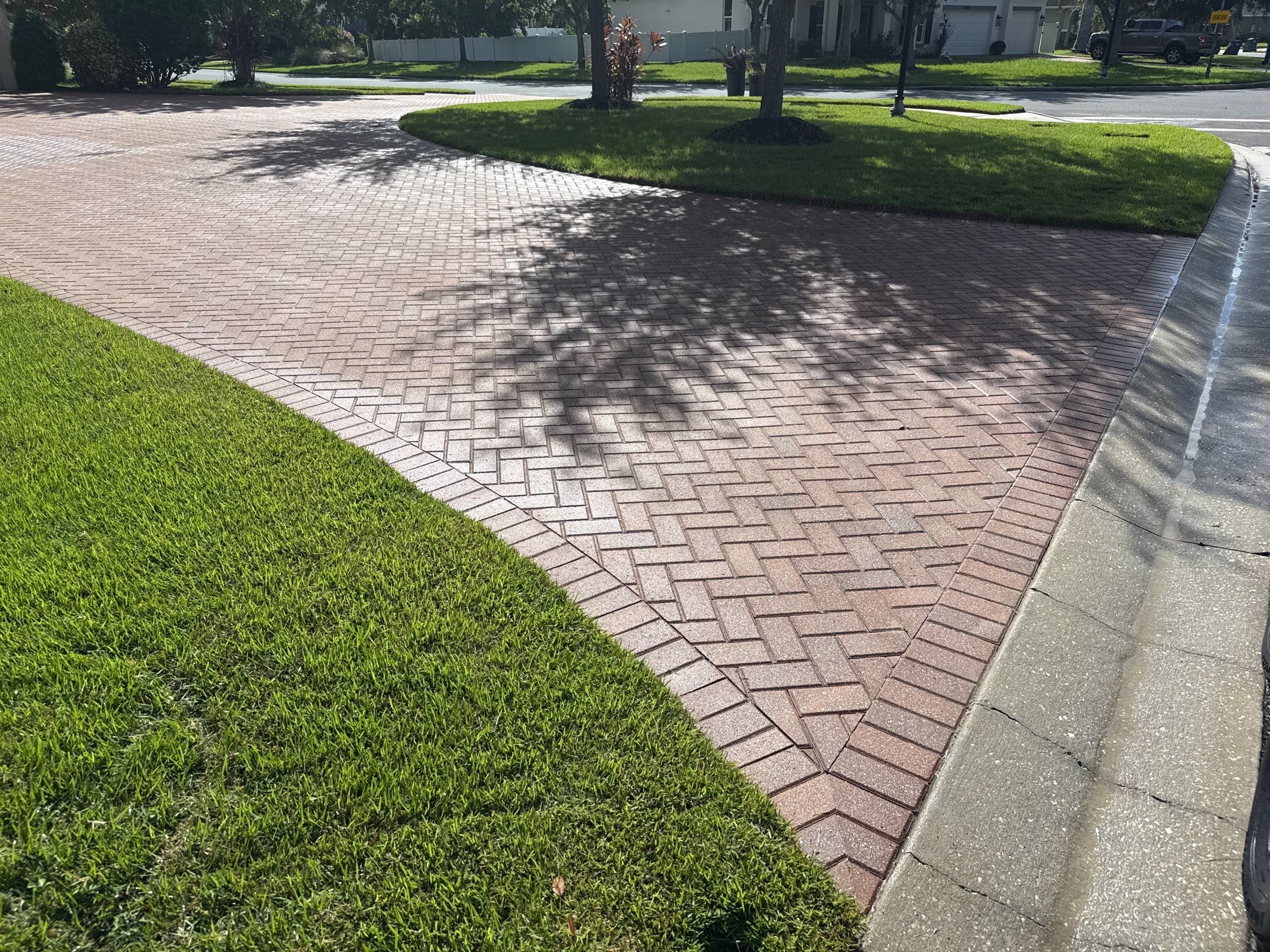 Paver Driveway & Sidewalk Cleaning – Oakleaf Hammock, Ellenton, FL by Sunshine AquaWash