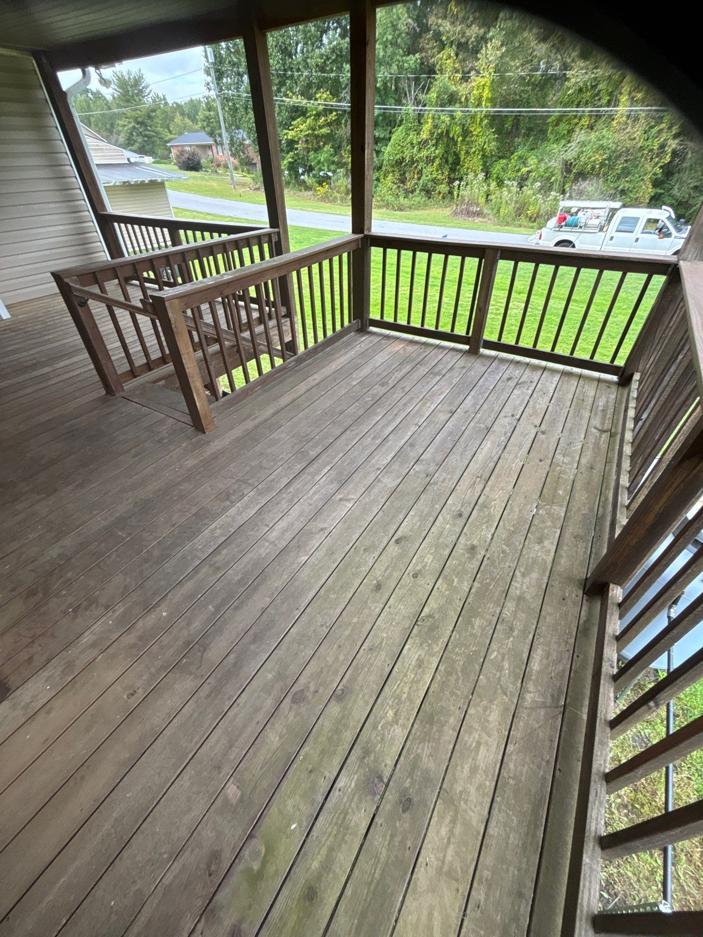 Wood Deck using Wood Sealant by DuraSeal