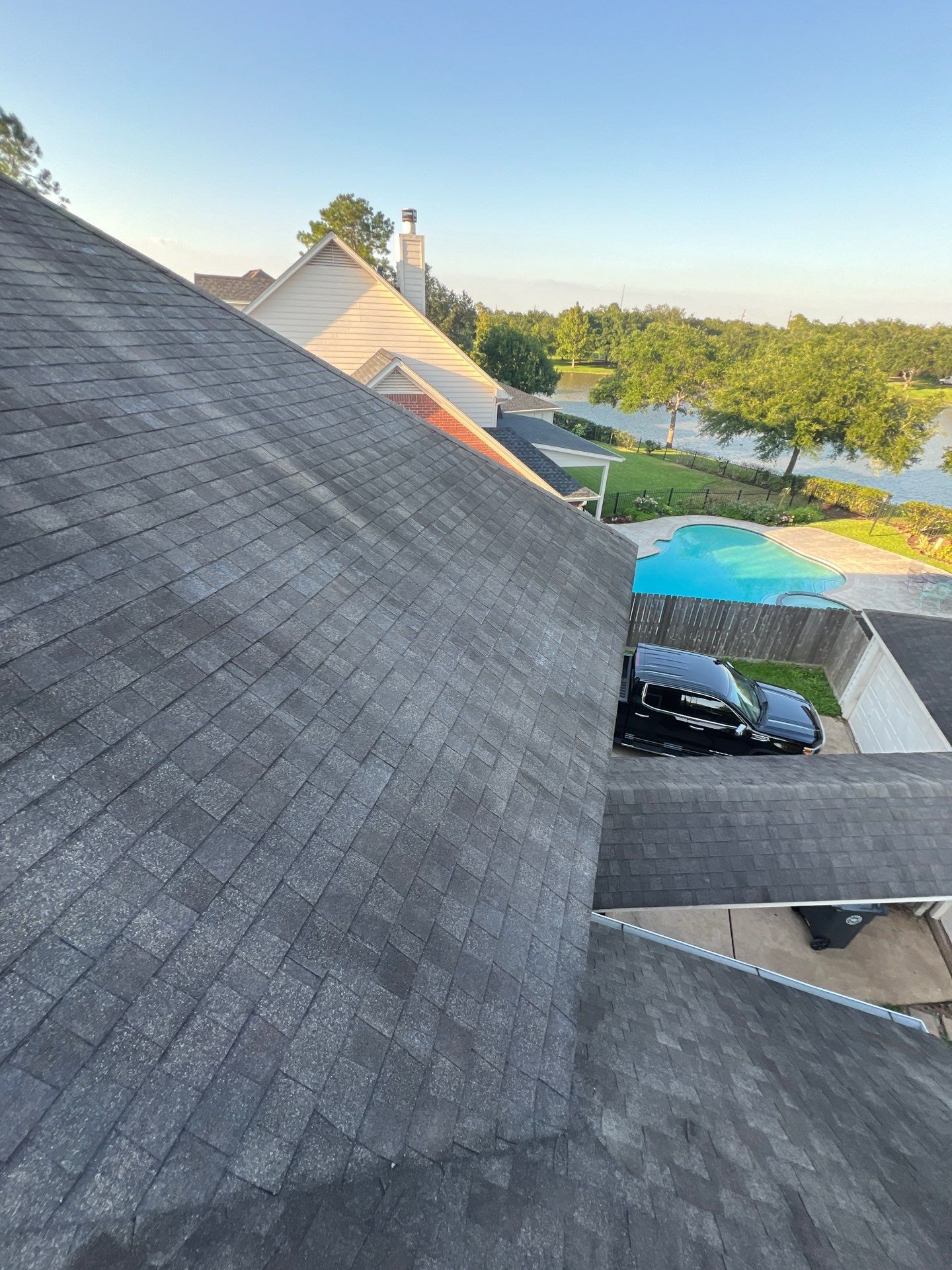 Residential Roofing Installation using Owen's Corning Duration (Lifetime) Shingles by Roof Repair Company